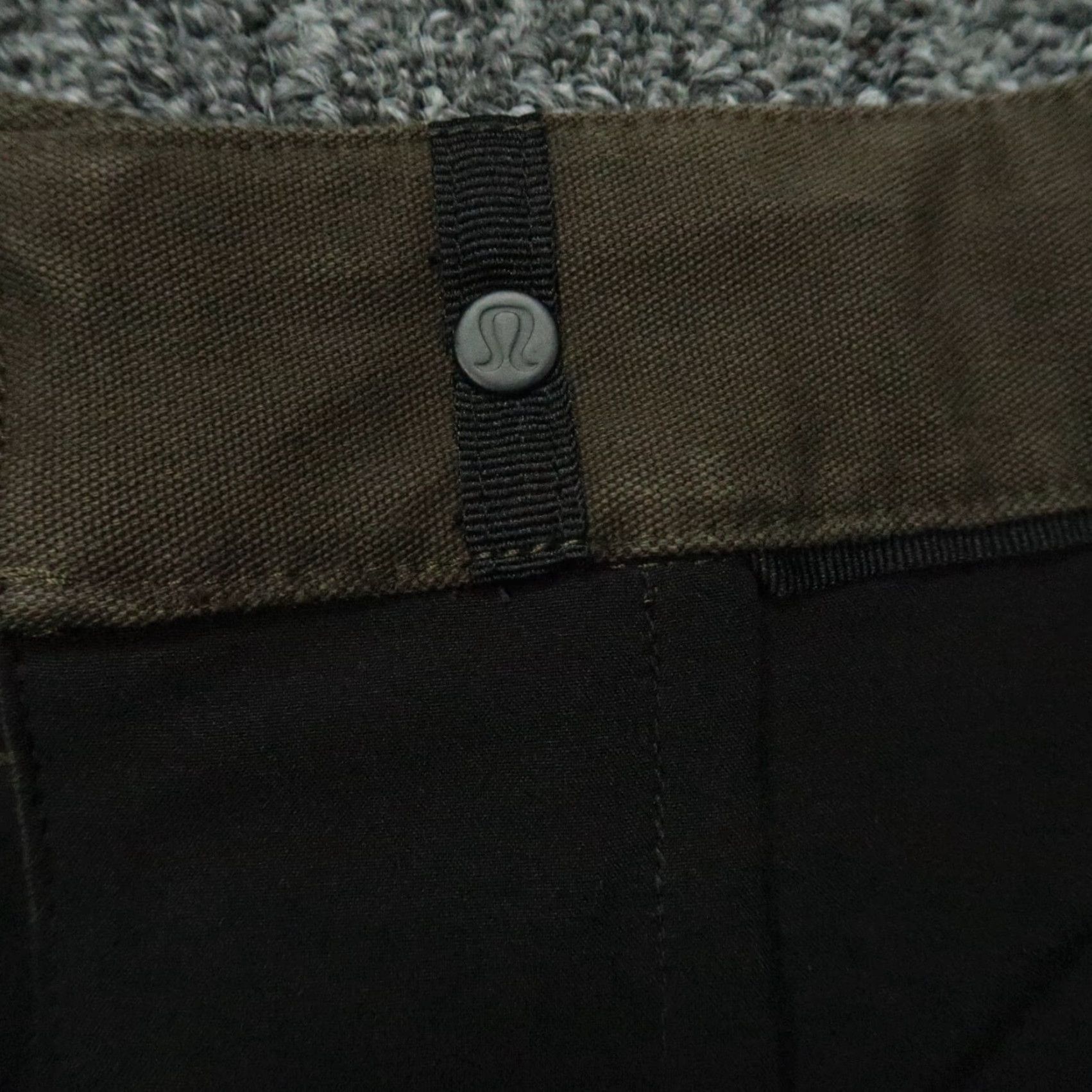 Lululemon Lululemon Slim Fit Green Chino Pants Mens 30x32 Regular Size US 30 / EU 46 - 6 Thumbnail