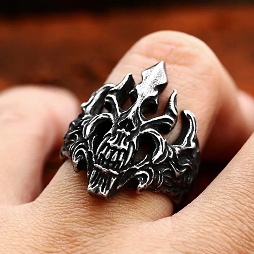 Japanese Brand × Jewelry × Vintage Movie Skull Ring Size ONE SIZE - 1 Thumbnail