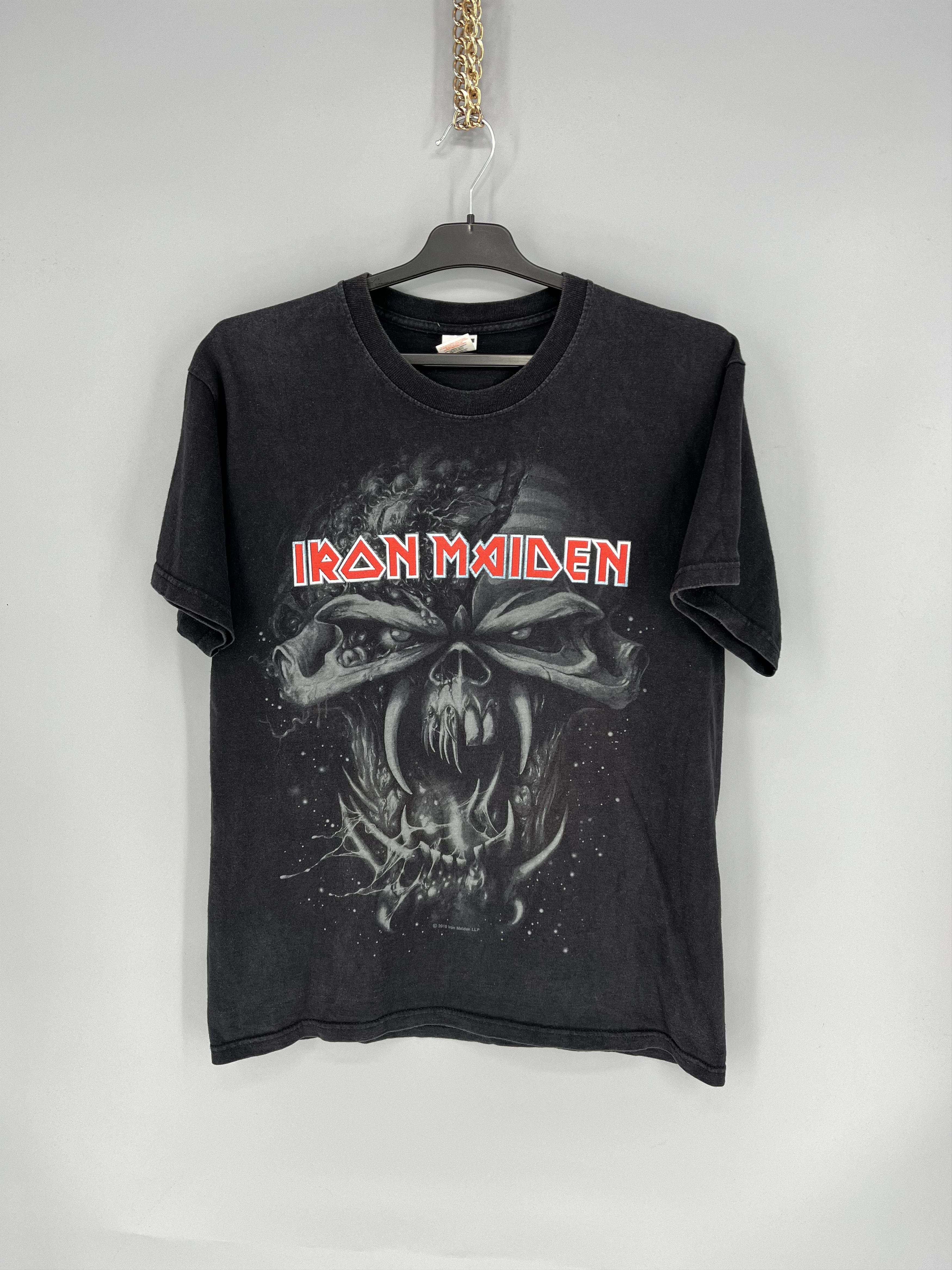 Band Tees IRON MAIDEN 2010 “The Final Frontier” World Tour T-shirt Size US L / EU 52-54 / 3 - 1 Thumbnail
