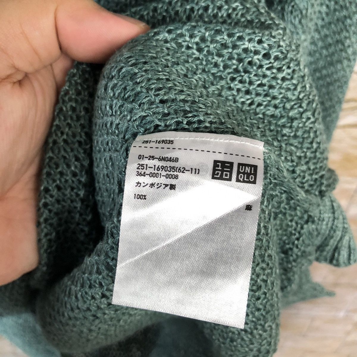 Vintage Uniqlo japan vintage Green Knitwear #A1218 Size US XL / EU 56 / 4 - 11 Thumbnail