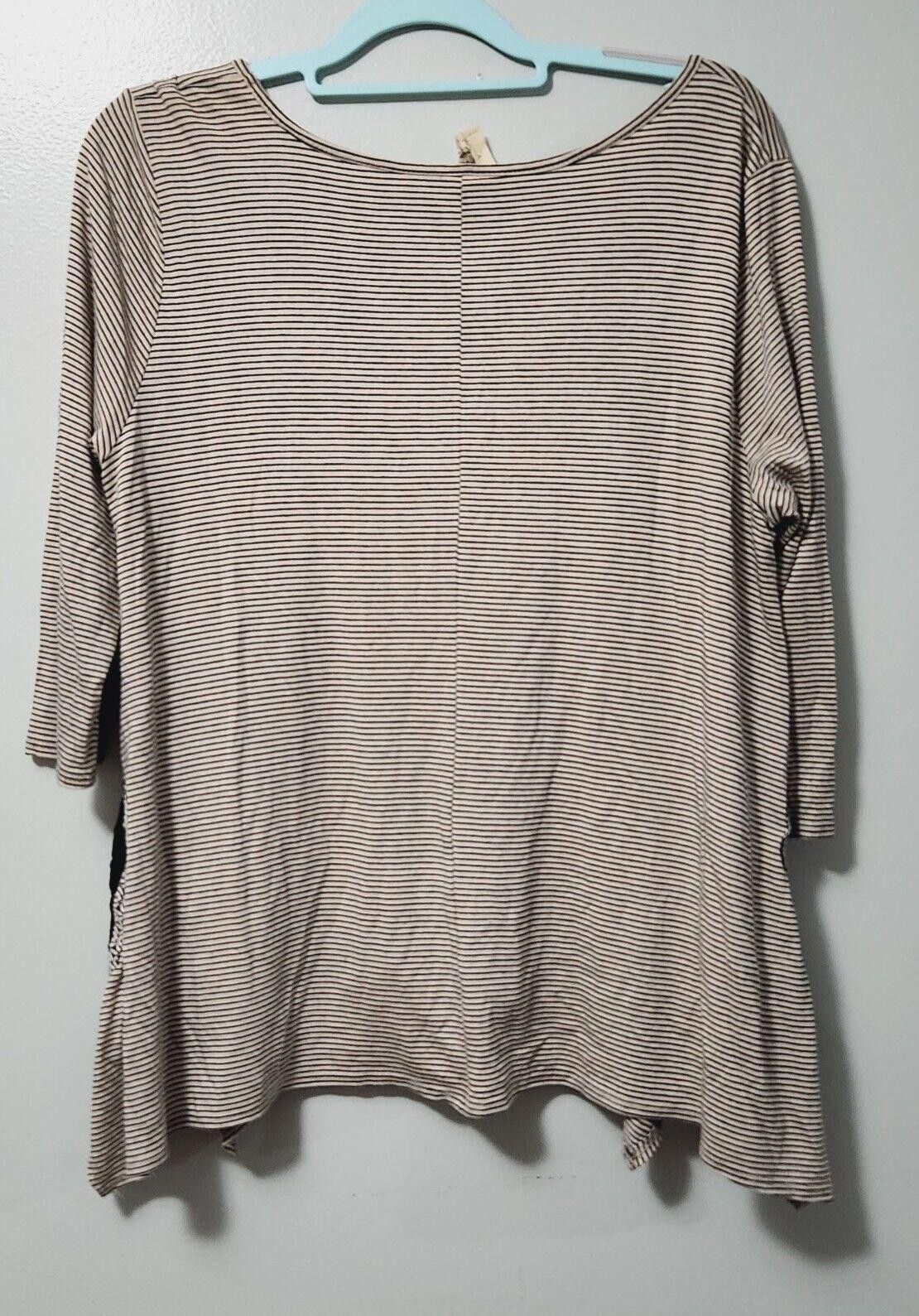 Designer Francescas Brand Shirt Medium Striped 3/4 Sleeve Lace Size M / US 6-8 / IT 42-44 - 2 Thumbnail