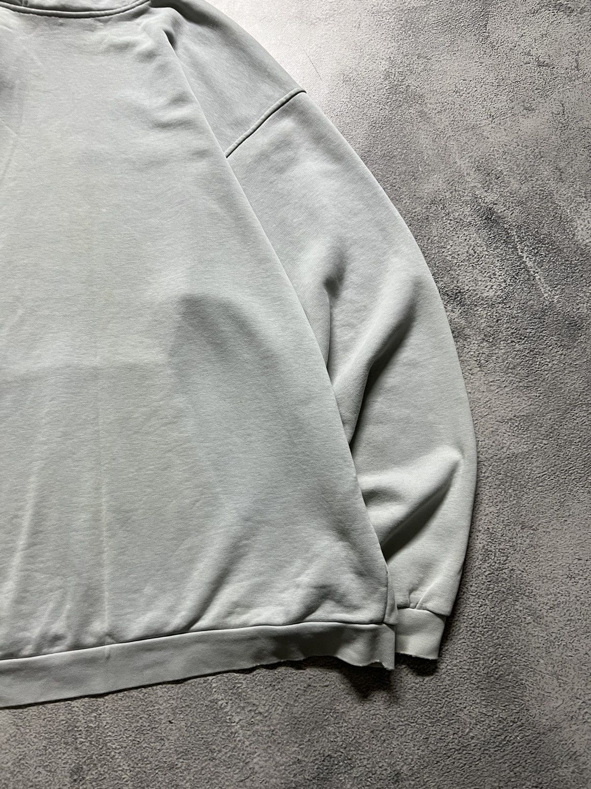 Vintage Vintage Y2k Nike 🩶 Faded Centre Mini Swoosh Hoodie 00’s Size US XL / EU 56 / 4 - 16 Thumbnail