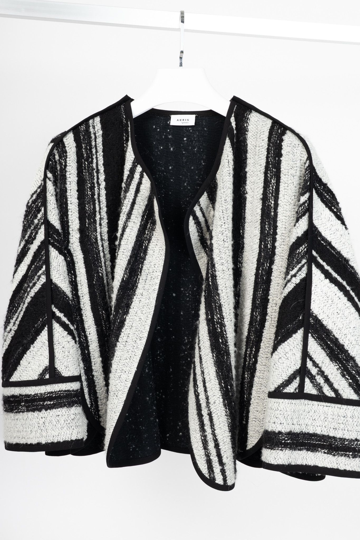 Akris Akris Punto White & Black Striped Cotton Boucle-Tweed Jacket Size L / US 10 / IT 46 - 3 Thumbnail