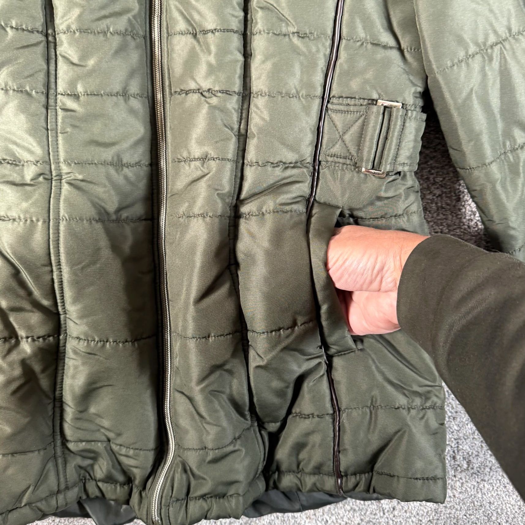 Vintage d.e.t.a.i.l.s INTL Jacket Womens Large Green Puffer Quilted Parka Faux Fur Hood Zipper Insulated Size L / US 10 / IT 46 - 6 Thumbnail