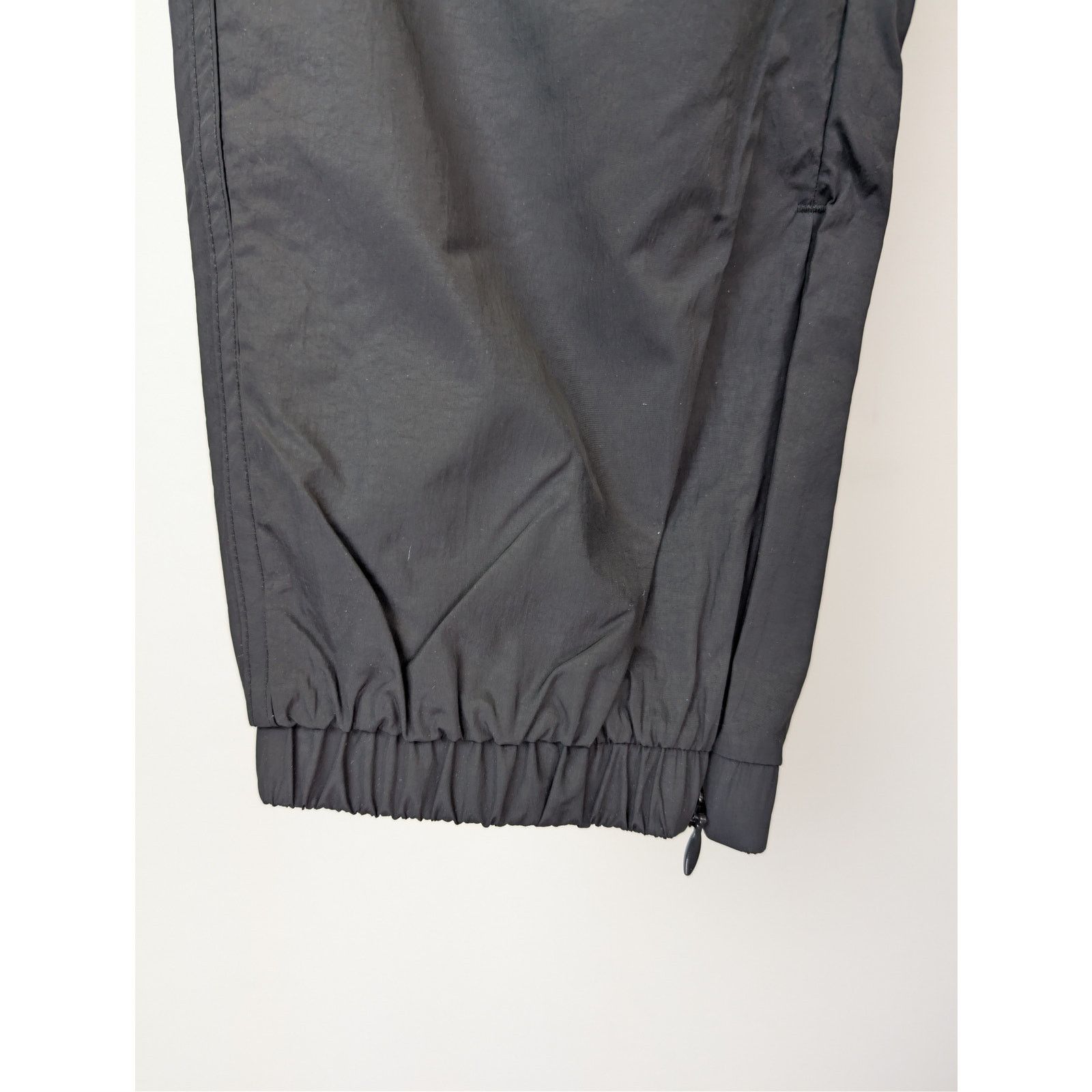 Adidas × JJJJound o1rshd1 JJJJ Trackpant Sweatpants in Black Size US 32 / EU 48 - 9 Thumbnail