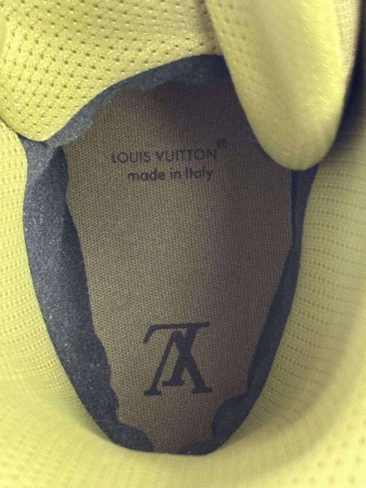 Louis Vuitton LOUIS VUITTON CAMO SNOW BOOTS TRAINERS RARE Size US 8 / EU 41 - 9 Thumbnail