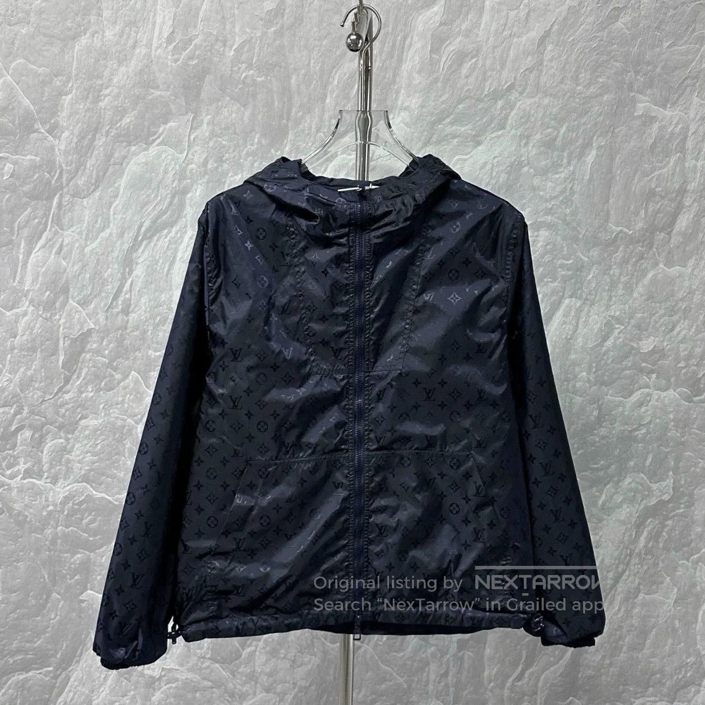 Louis Vuitton louis vuitton reversible printed hooded jacket. Size US M / EU 48-50 / 2 - 1 Thumbnail