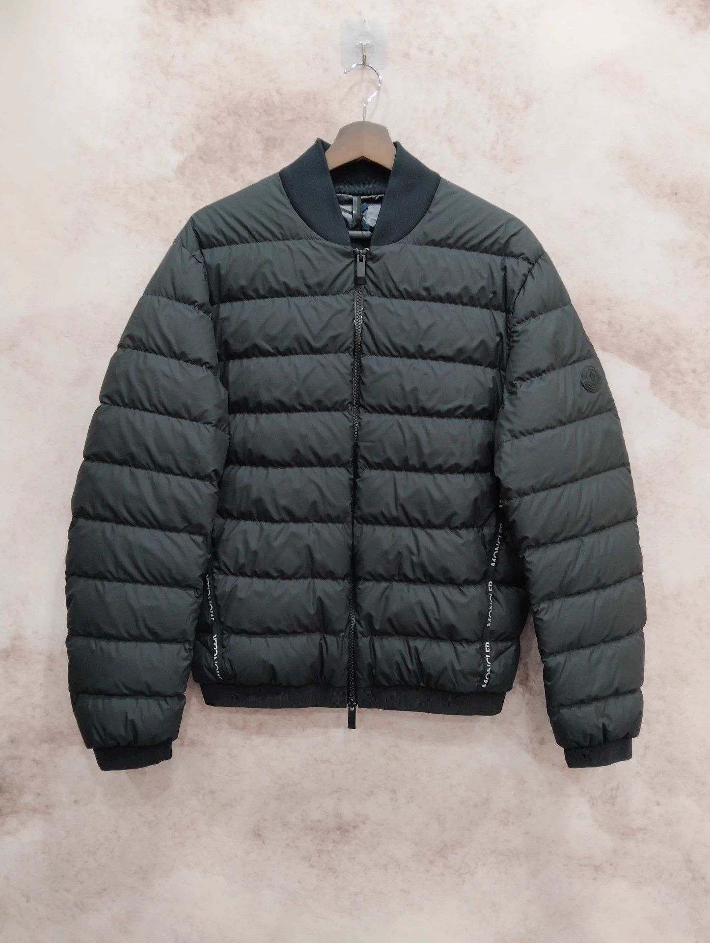 Moncler Moncler Baseball Collar Longsleeve Zip Down Jacket 1 95 New Size US S / EU 44-46 / 1 - 1 Thumbnail