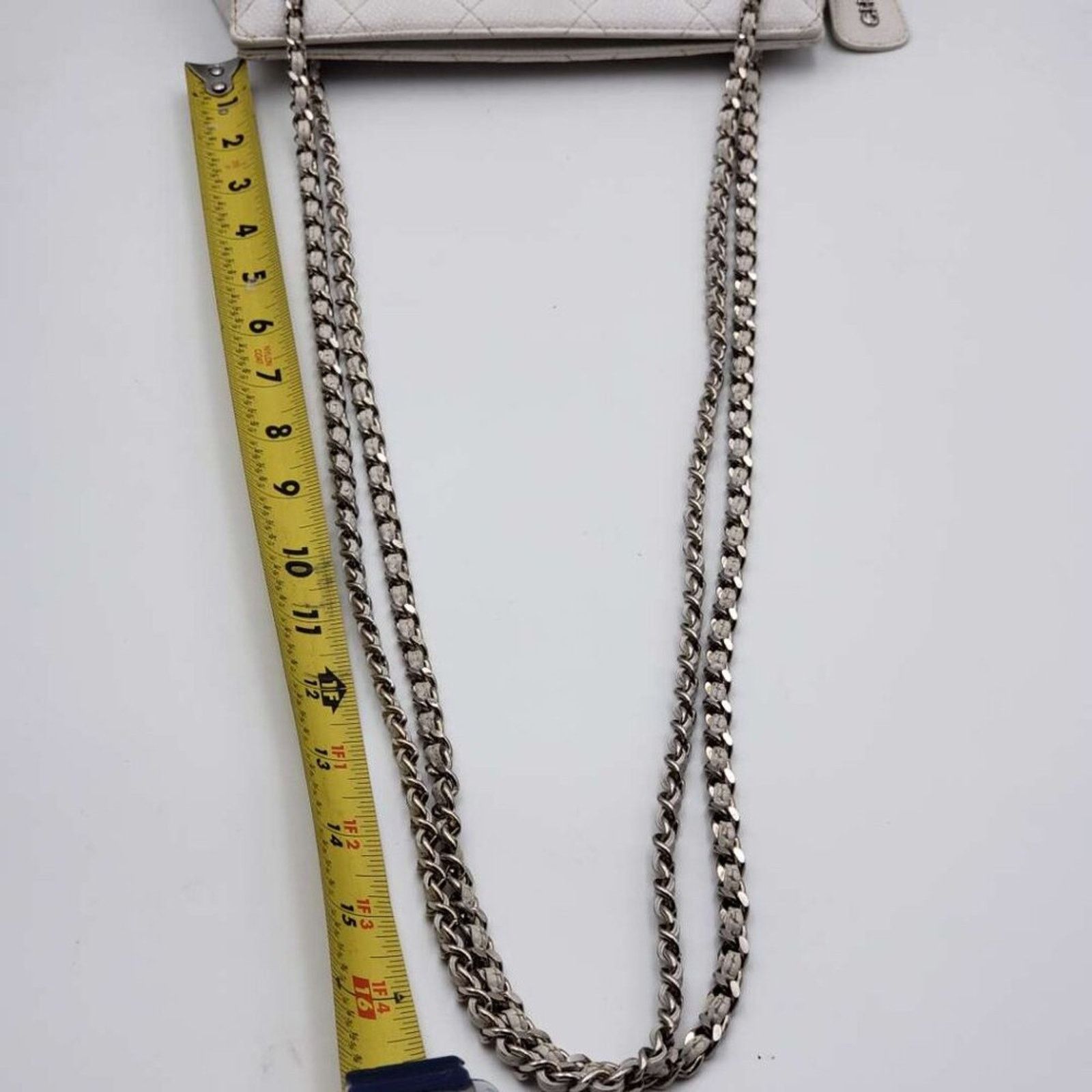 Chanel AUthentic CHANEL Quilted Matelasse CC Logo Caviar Skin Chain Size ONE SIZE - 8 Thumbnail