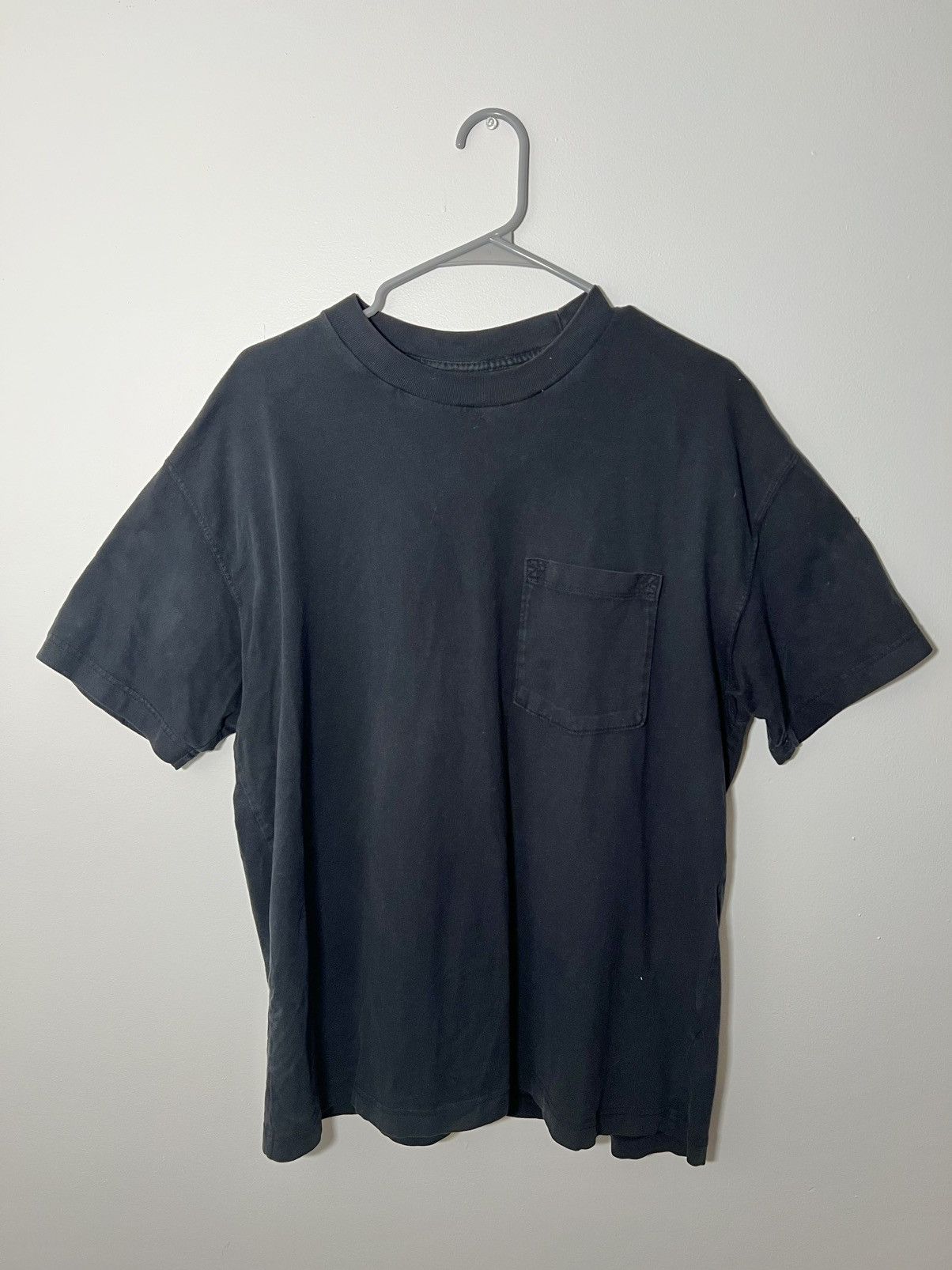 Abercrombie & Fitch Abercrombie Cropped Pocket T-Shirt Size US L / EU 52-54 / 3 - 1 Thumbnail