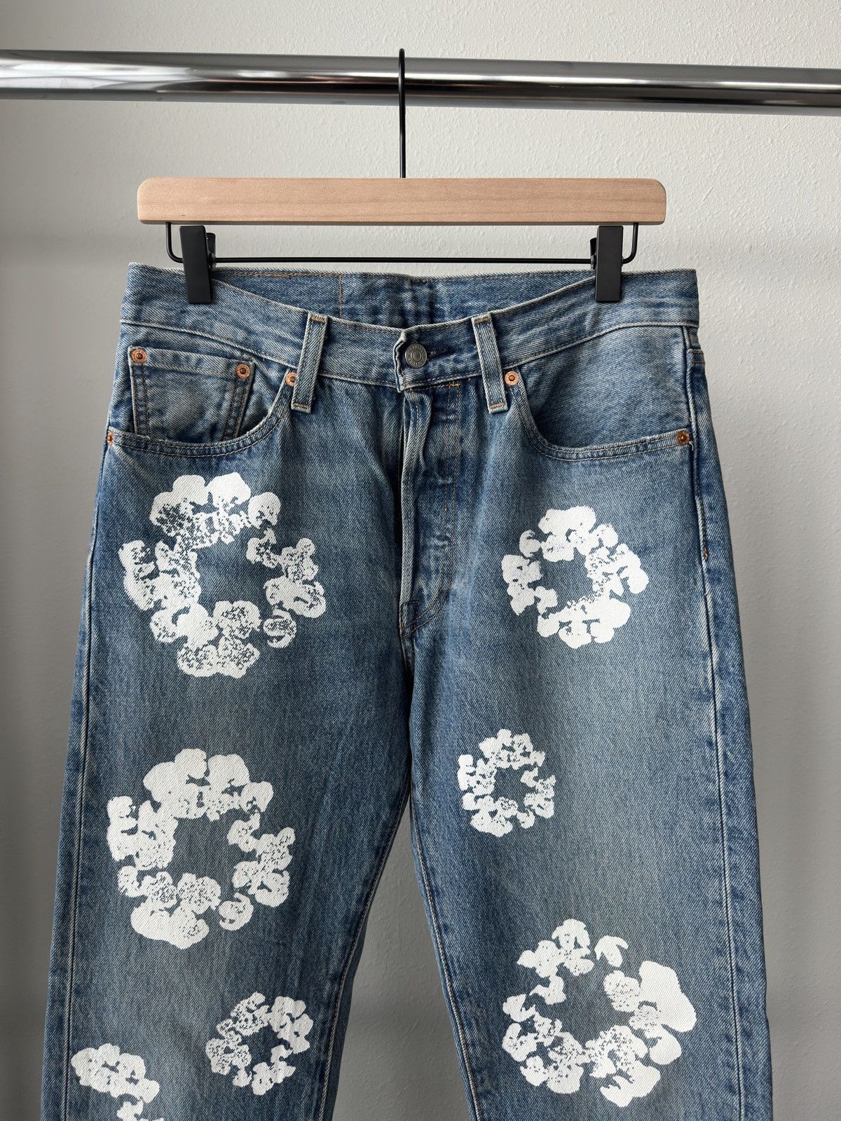 DENIM TEARS × Levi's Levis x Denim Tears Cotton Wreath 501 Jeans 30x32 Blue Size US 30 / EU 46 - 3 Thumbnail