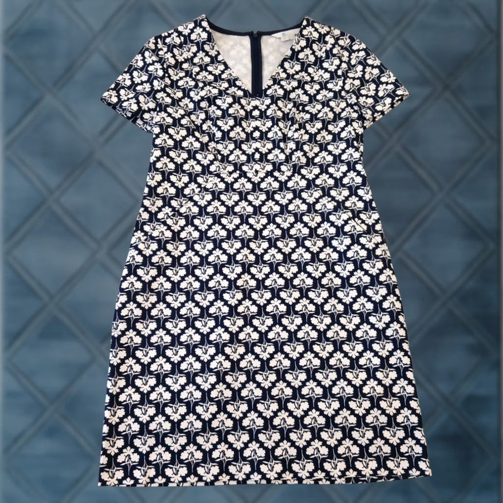 Boden Boden Pencil Dress Blue Floral Short Sleeve V Neck Cotton Blend 8P Petite Women Knee Length Ladies Mens Womens Size 30" / US 8 / IT 44 - 1 Thumbnail