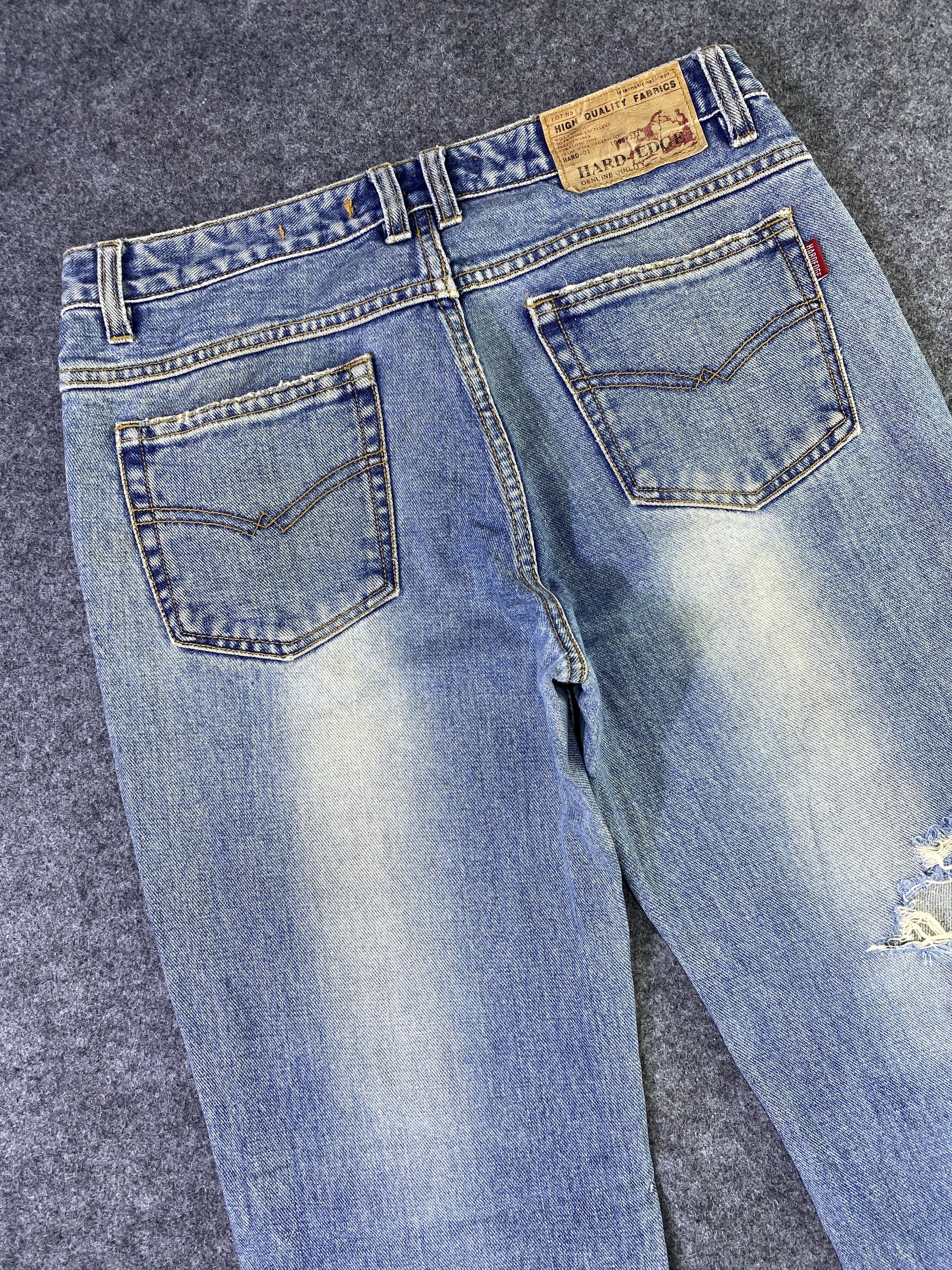 Japanese Brand Hard Edge Distressed Blue Wash Jeans - J965 Size US 30 / EU 46 - 6 Thumbnail
