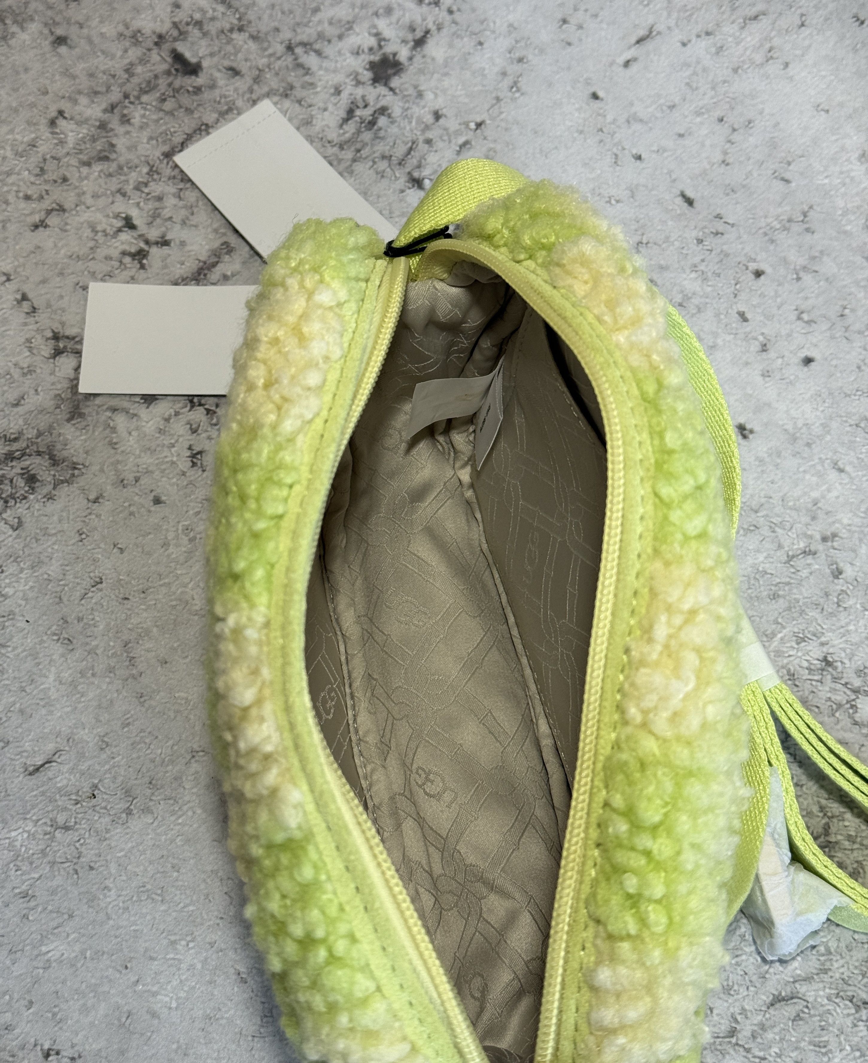 Ugg UGG W JANEY || SHERPA BAG 1131450 O\S HVGR RETAIL 125$ Size ONE SIZE - 4 Thumbnail