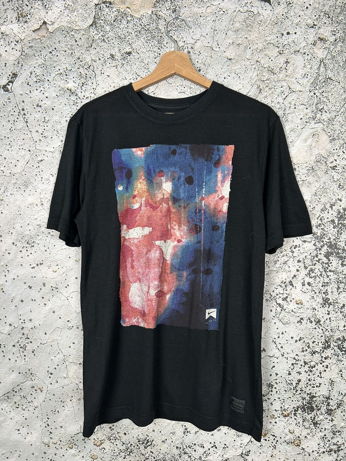 Nike × Vintage Nike Y2K Graphic Tee Art Streetwear Vintage Gorpcore Size US M / EU 48-50 / 2 - 1 Thumbnail