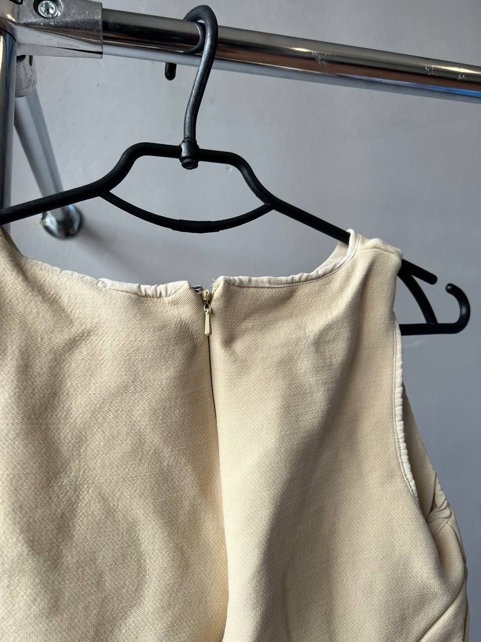 Grailed CHRISTIAN DIOR WOOL/SILK ASYMMETRICAL ARCHIVAL MID DRESS Us4 Size S / US 4 / IT 40 - 7 Thumbnail