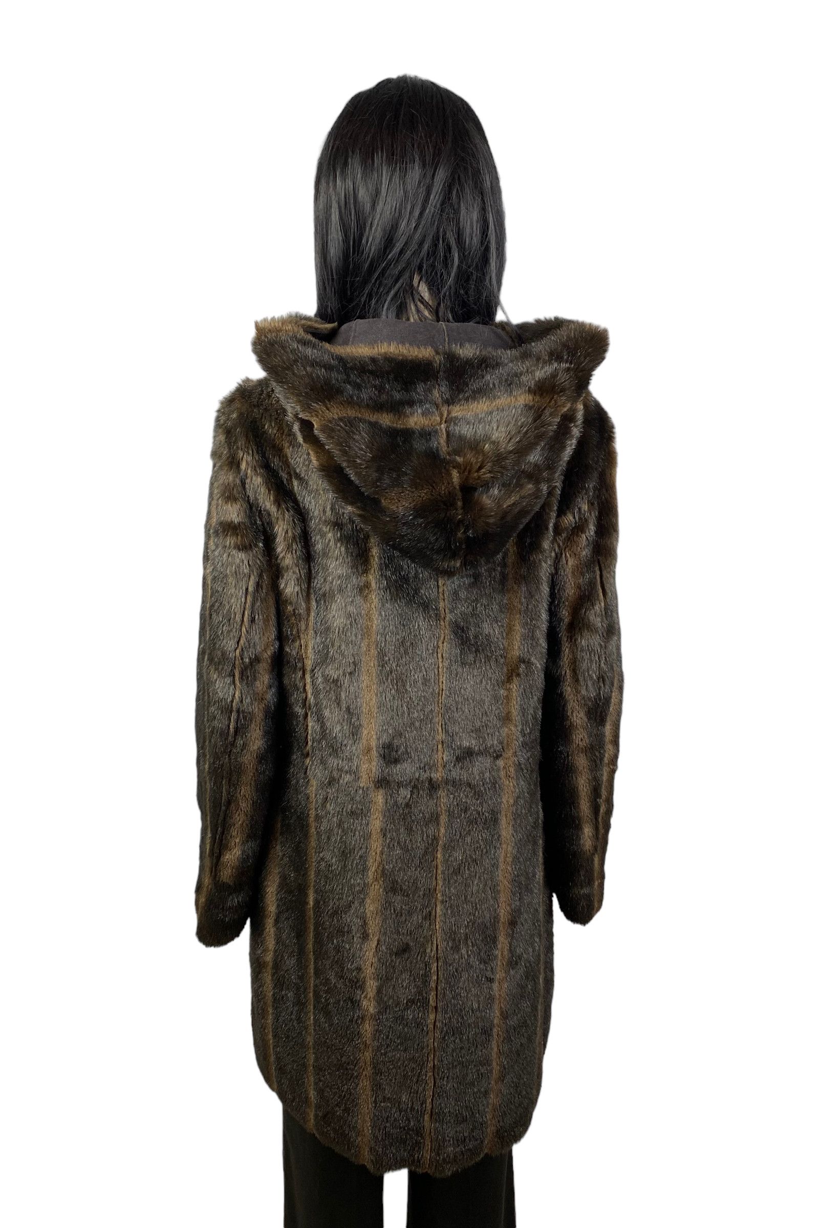 Armani Armani Reversible Faux Fur Coat size US 4 Size S / US 4 / IT 40 - 7 Thumbnail