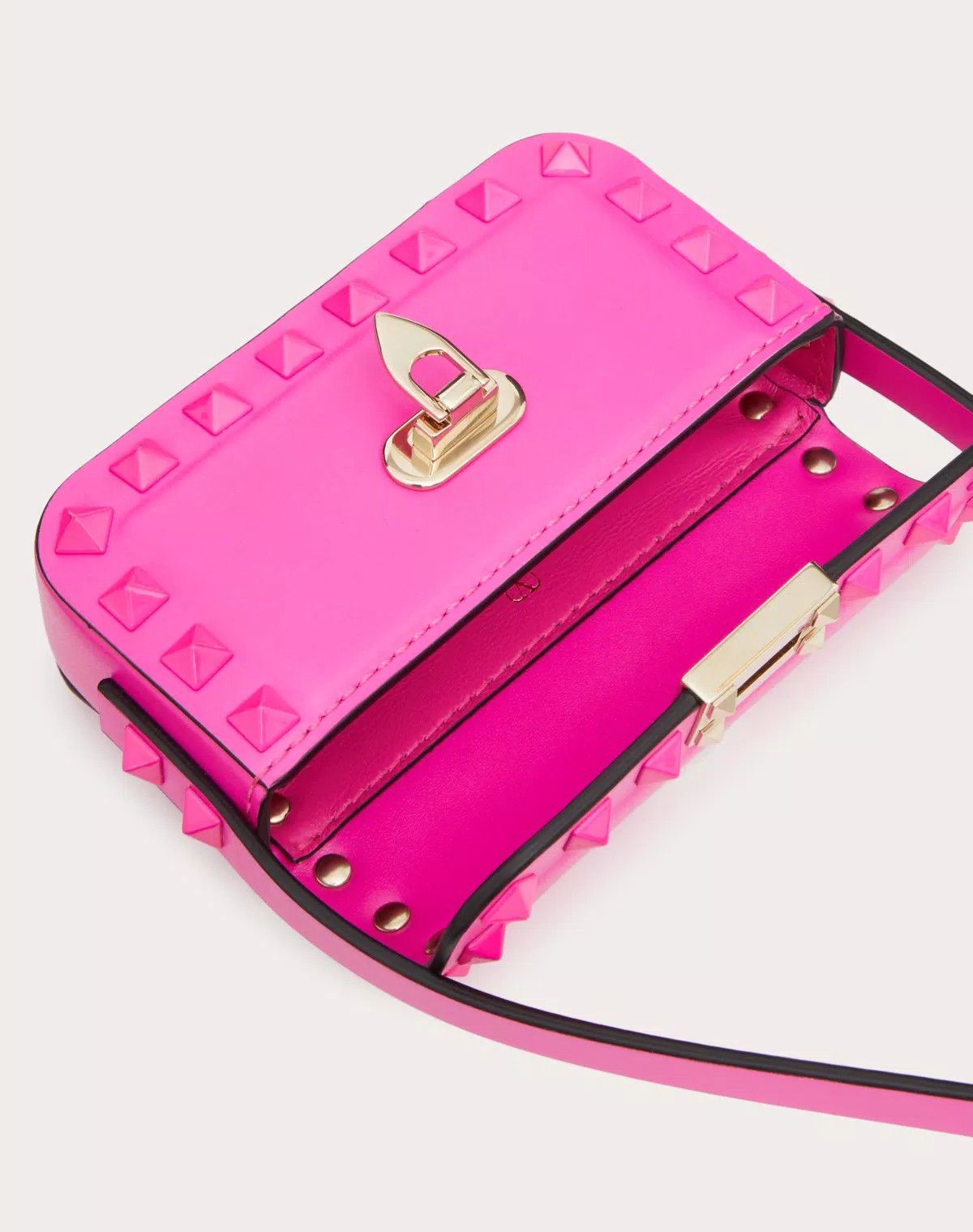 Valentino o1s1wg110426 Size: OS / Rockstud23 Calfskin Shoulder Bag Size ONE SIZE - 7 Thumbnail