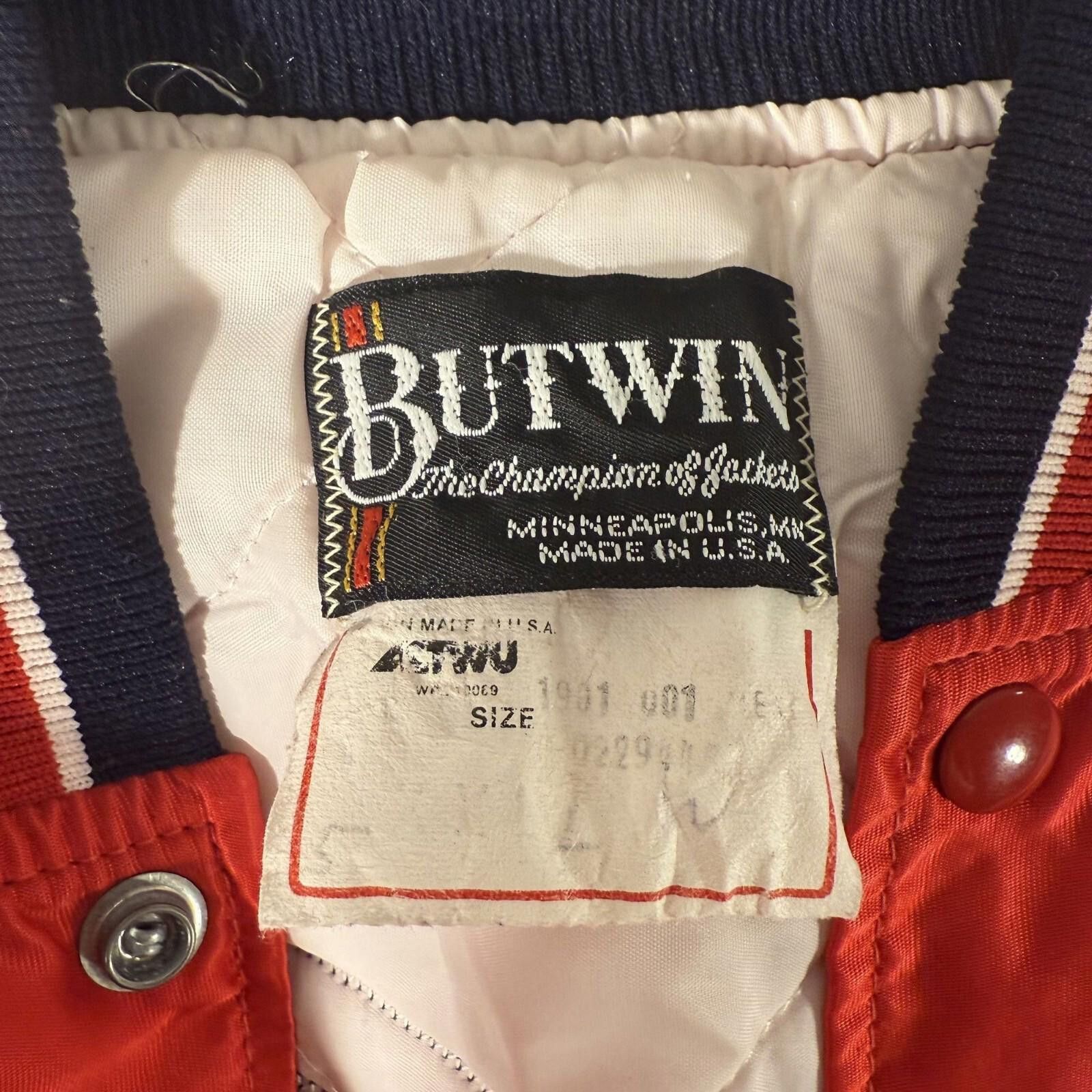 Other VTG Butwin Red Varsity Jacket Retro Custom Patches Men's L Size US L / EU 52-54 / 3 - 3 Thumbnail