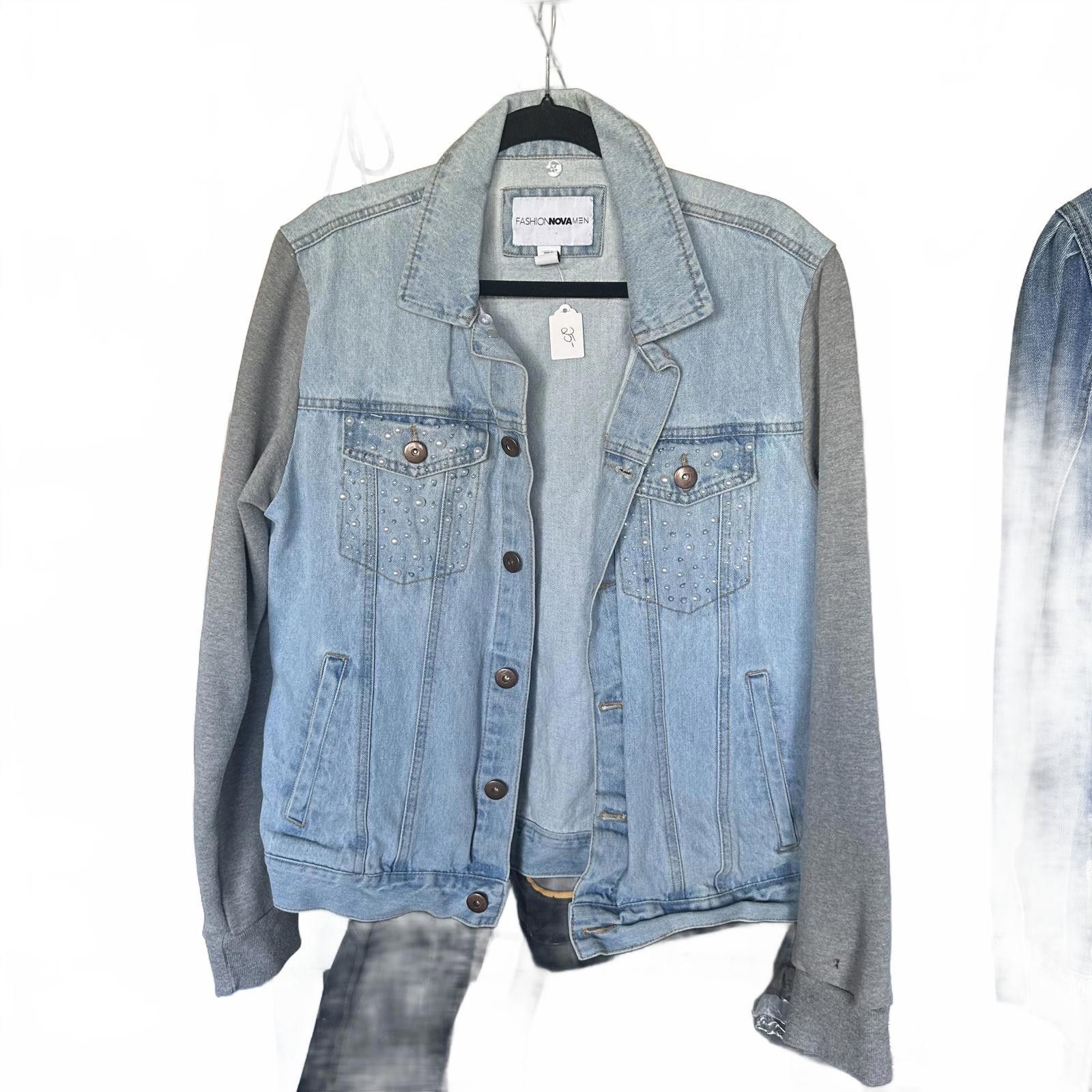 Designer Trendy Denim Jacket with Pearl Accents Size M / US 6-8 / IT 42-44 - 1 Thumbnail