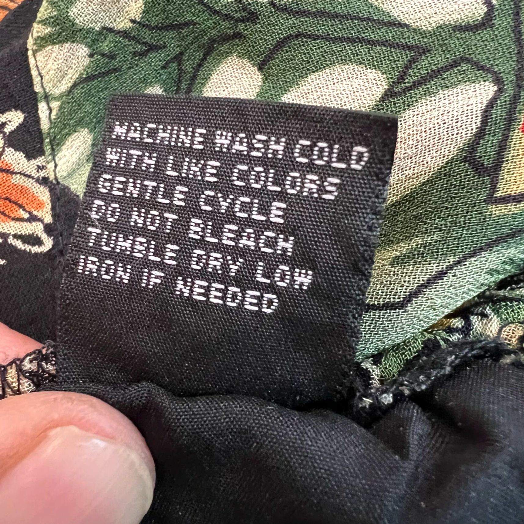 Vintage VINTAGE Requirements Skirt Women PL Black Midi Patchwork Lined Tropical Animal Print 30in Zip 100% Rayon Womens Size 36" / US 14 / IT 50 - 6 Thumbnail