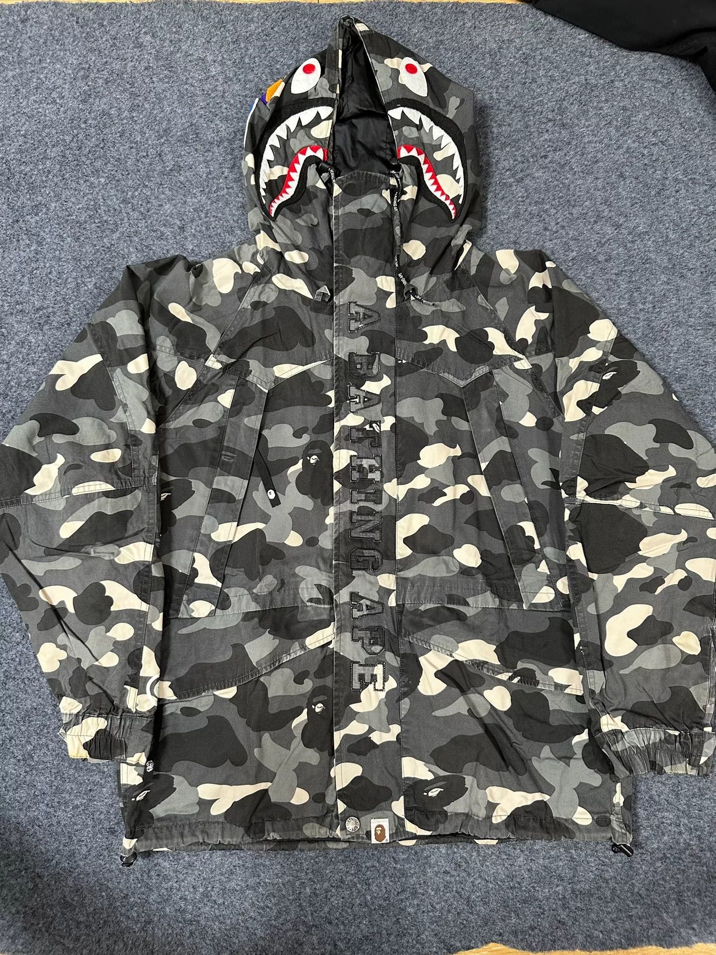 Bape Bape Multi Shark Jacket Outerwear Size US XL / EU 56 / 4 - 1 Thumbnail