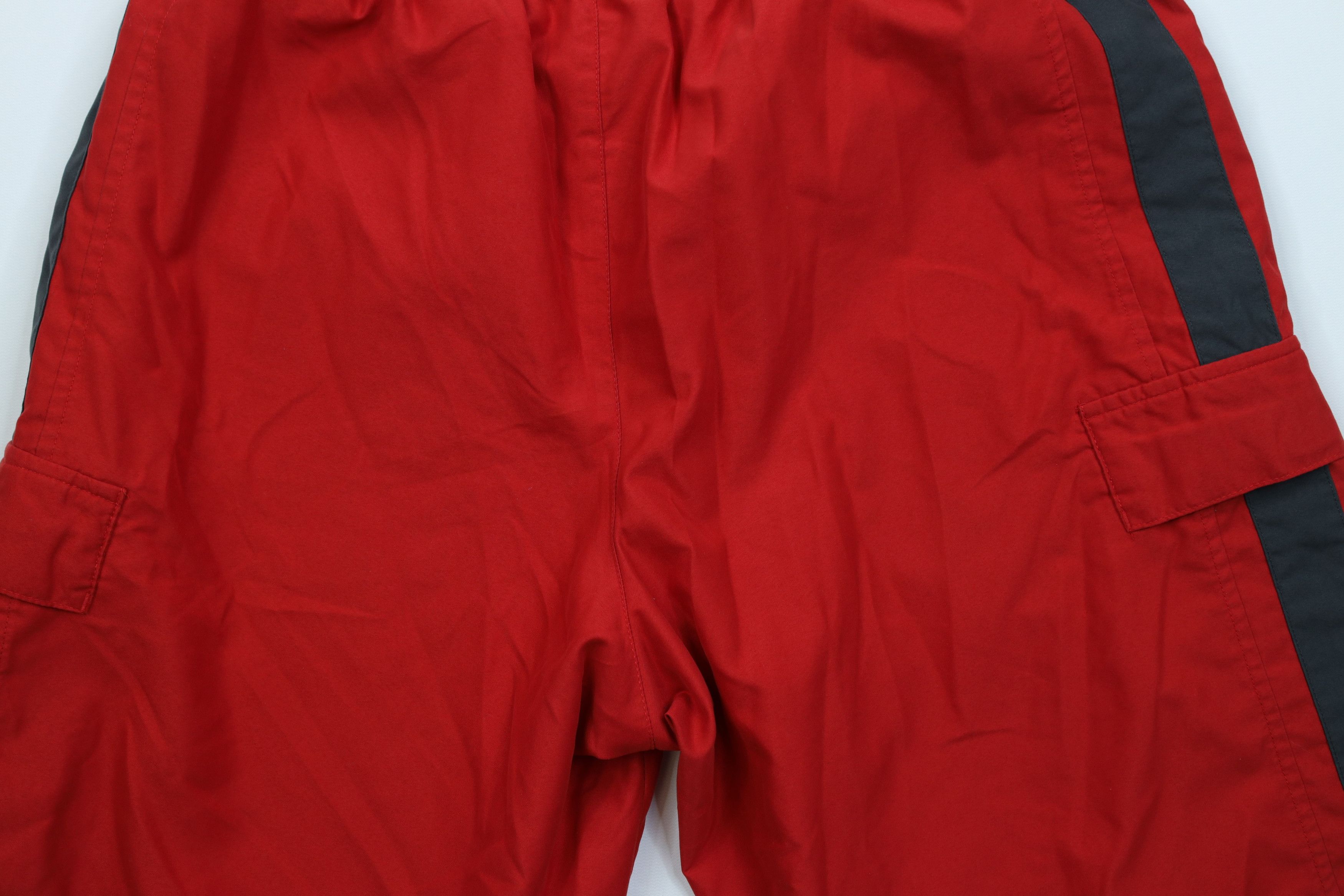 Nike Vintage Y2K Nike Scott Mini Swoosh Lined Cargo Shorts Trunks Size US 34 / EU 50 - 13 Thumbnail