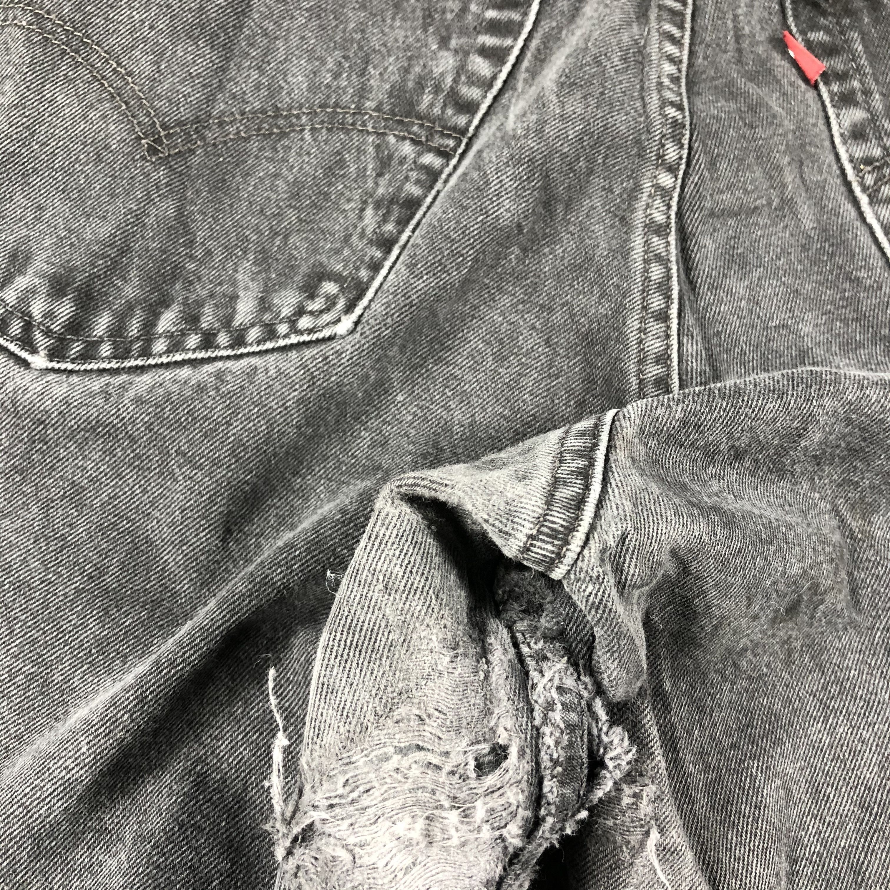 Levi's Vintage Levis Jeans Lot 560 - JM703 Size US 36 / EU 52 - 10 Thumbnail