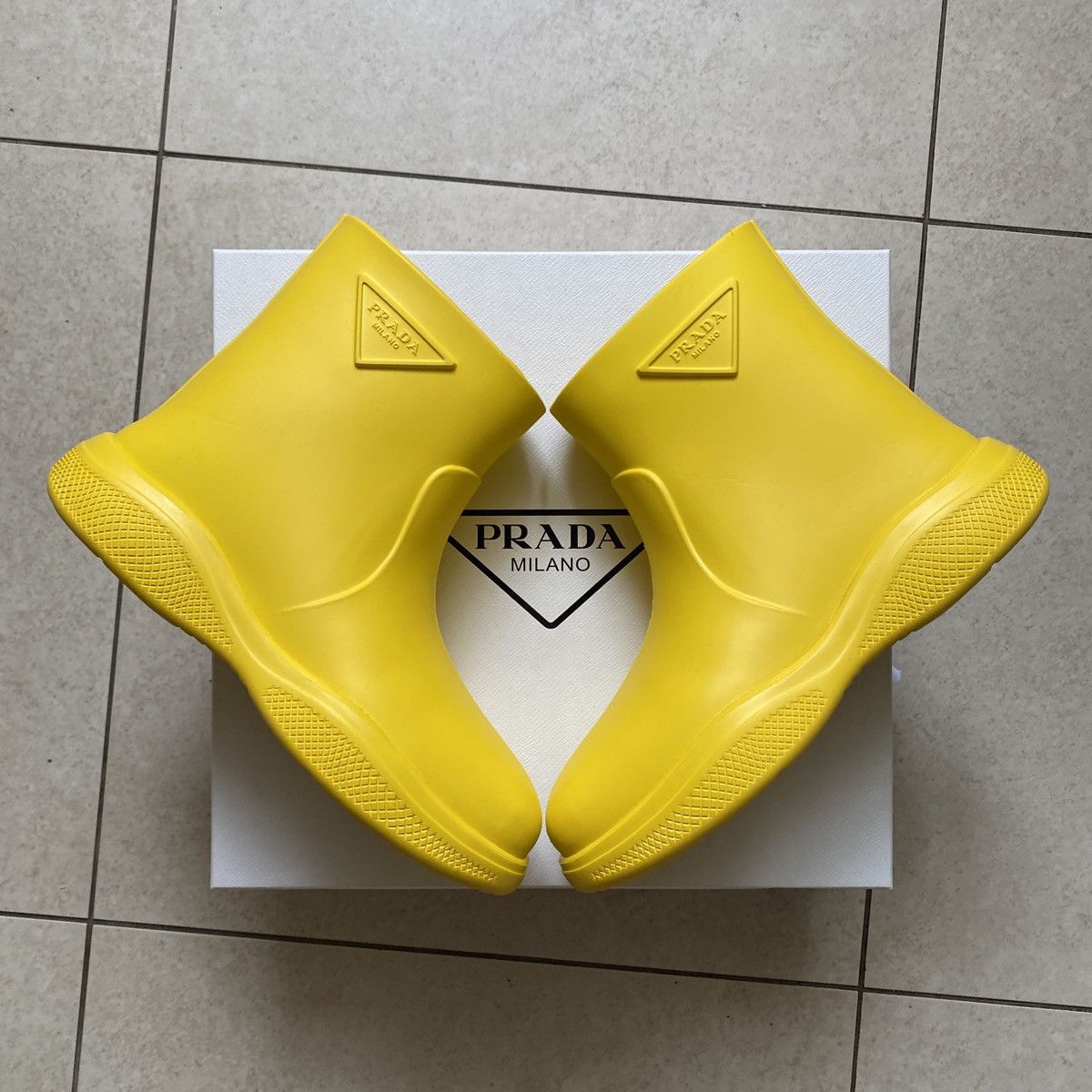 Prada Prada Triangle Logo Rubber Rain Boots Size US 7 / IT 37 - 3 Thumbnail
