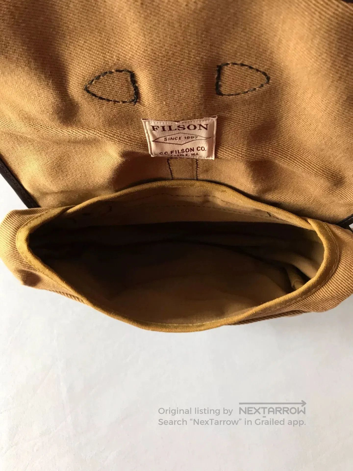 Filson Filson 70230 Brown Small Crossbody Bag. Size ONE SIZE - 5 Thumbnail