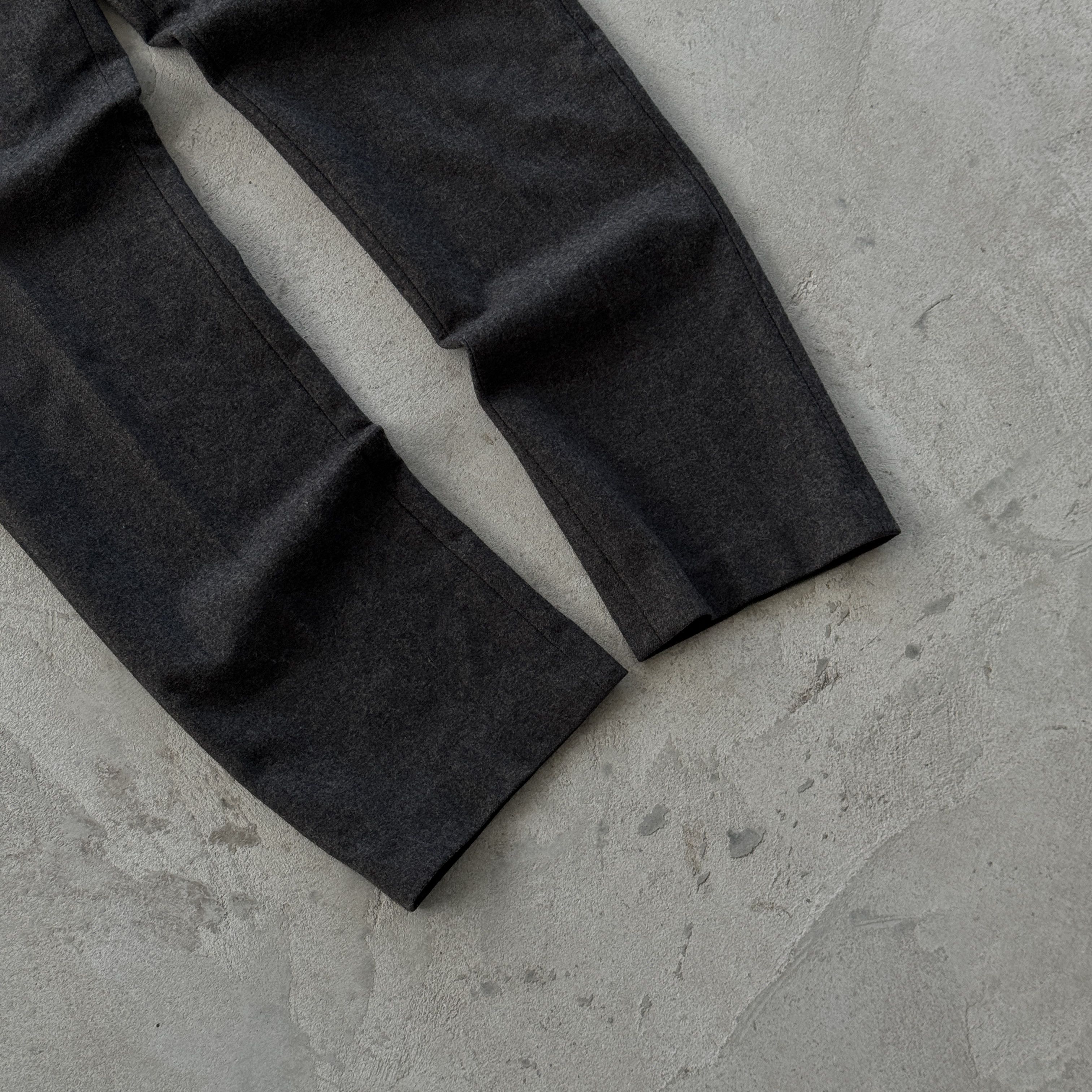 Polo Ralph Lauren Polo Ralph Lauren Made In Italy Virgin Wool Pants Grey 36R Size US 36 / EU 52 - 5 Thumbnail