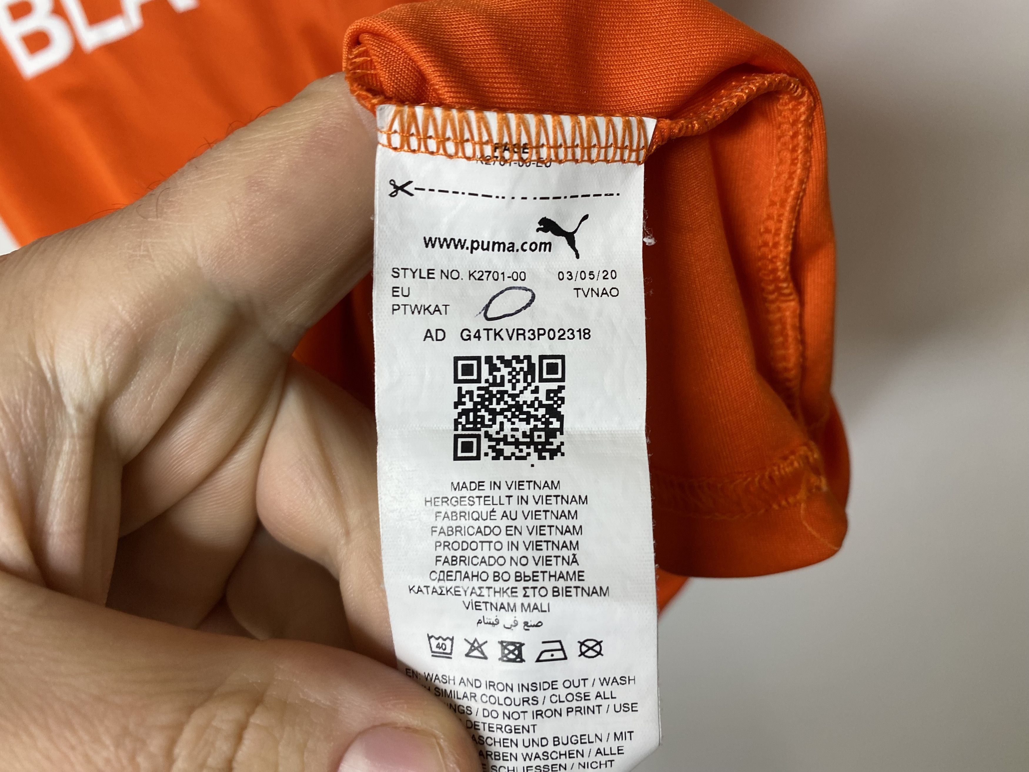 Puma BLACKPOOL FC 2020 2021 HOME FOOTBALL SHIRT SOCCER JERSEY Size US S / EU 44-46 / 1 - 6 Thumbnail