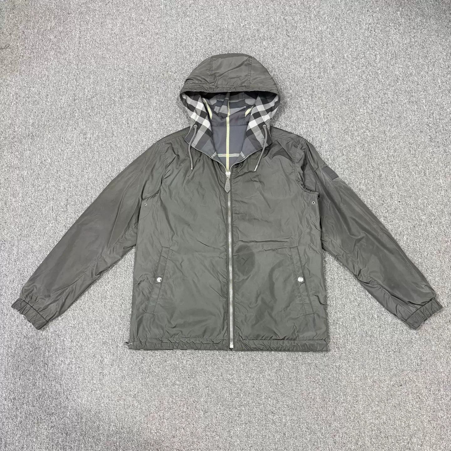 Burberry Gray Hooded Light Jacket Size S Size US S / EU 44-46 / 1 - 1 Thumbnail