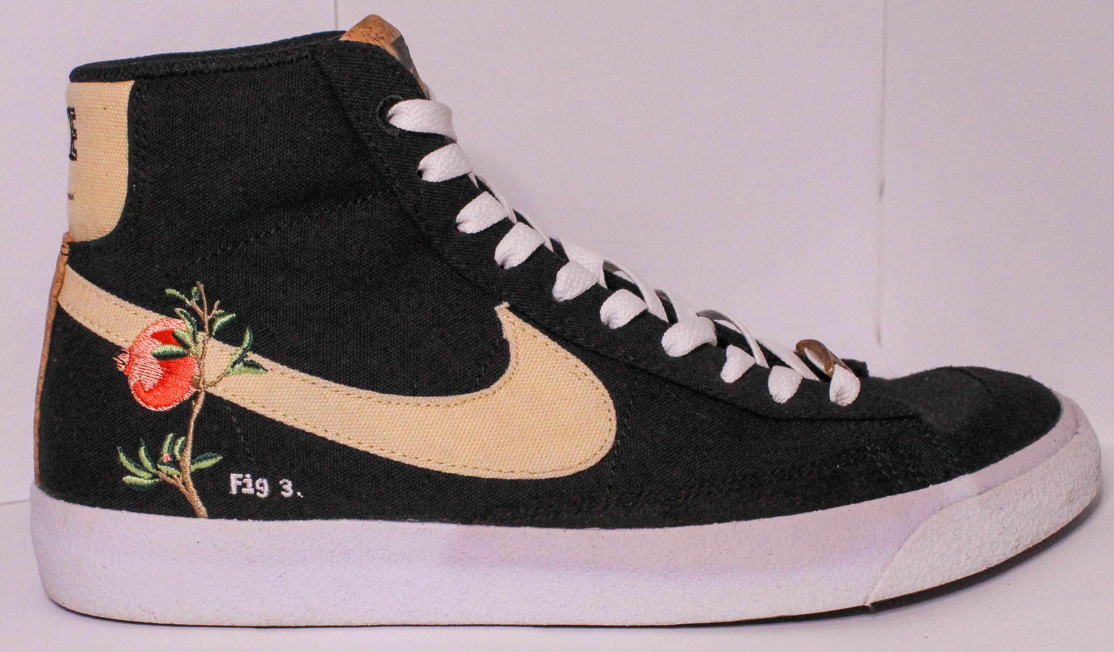 Nike Nike Blazer Mid ’77 “Pomegranate” Sneakers Size US 8.5 / EU 41-42 - 2 Thumbnail