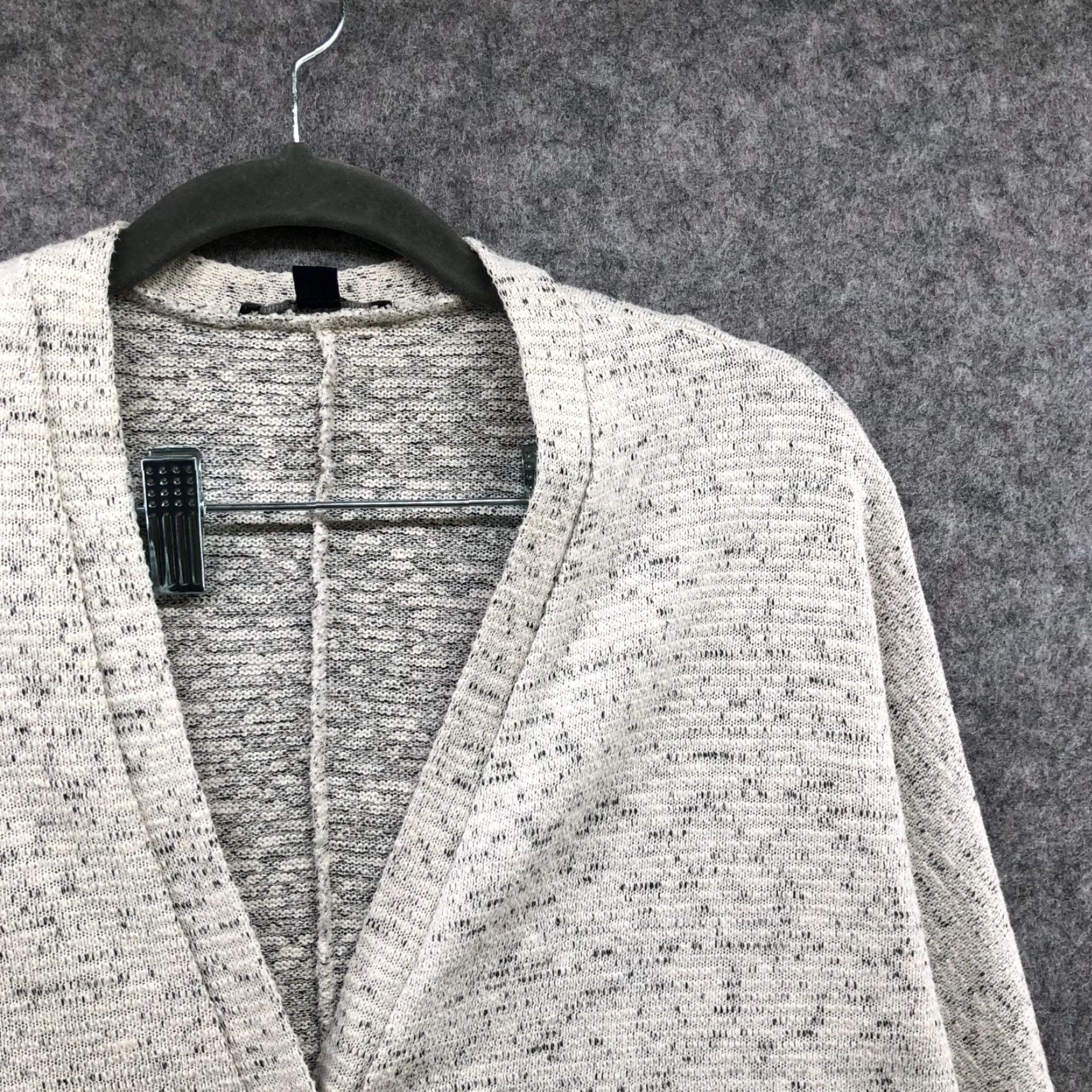 American Eagle Outfitters American Eagle Relaxed Cardigan Womens XS Gray V-Neck Longline Lightweight Knit Size XS / US 0-2 / IT 36-38 - 7 Thumbnail
