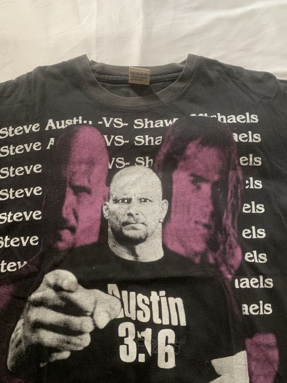 WCW/nWo Vintage WWE Austin vs Shawn Michael Size US M / EU 48-50 / 2 - 5 Thumbnail