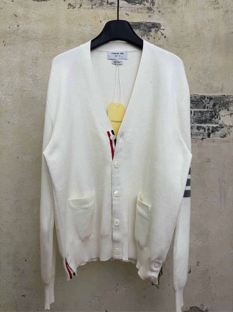 Thom Browne THOM BROWNE White Cashmere Knitted Cardigan 2502-Nextarrow Size US XL / EU 56 / 4 - 2 Thumbnail