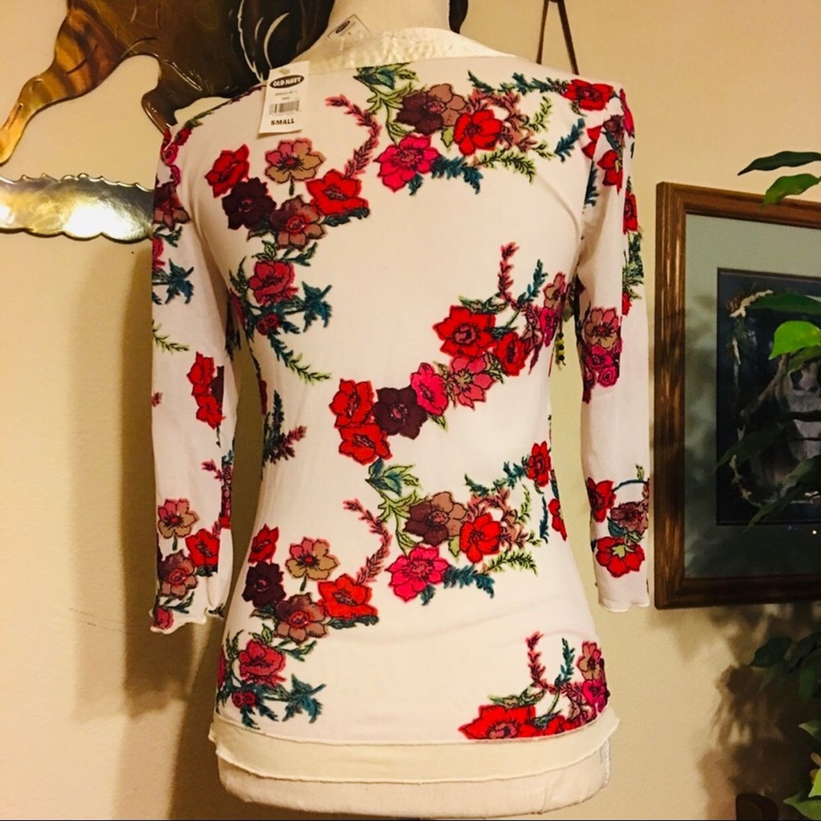 Old Navy Old Navy double layer floral stretch top NWT S Size S / US 4 / IT 40 - 2 Thumbnail