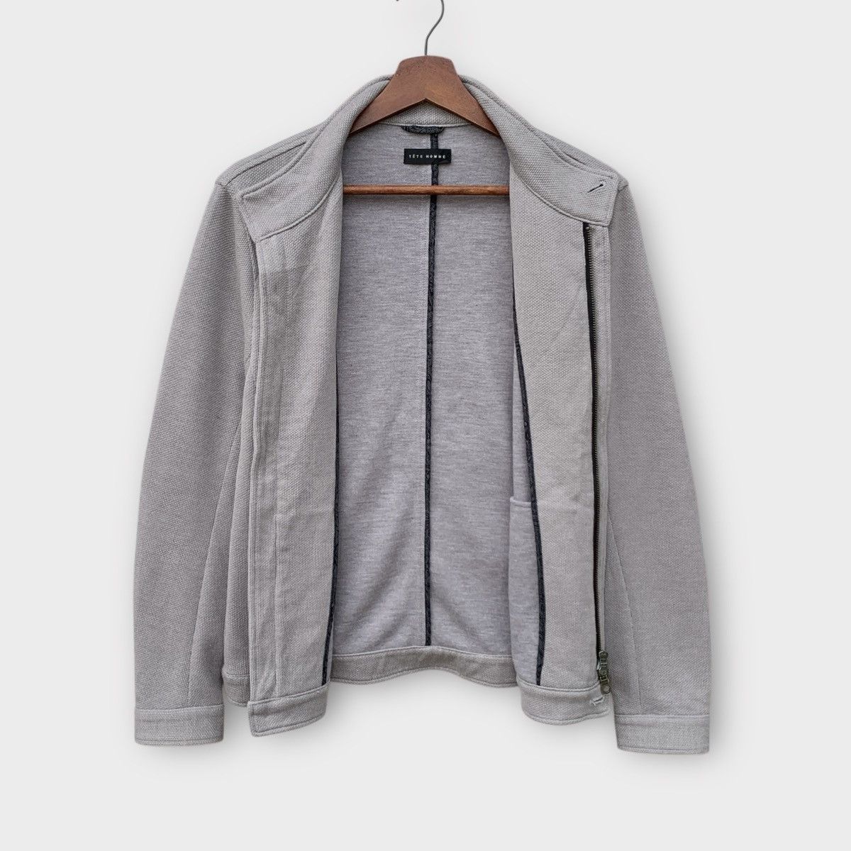 Tete Homme TETE HOMME MINIMALIST LIGHT GREY STAND COLLAR ZIP UP JACKET Size US S / EU 44-46 / 1 - 3 Thumbnail