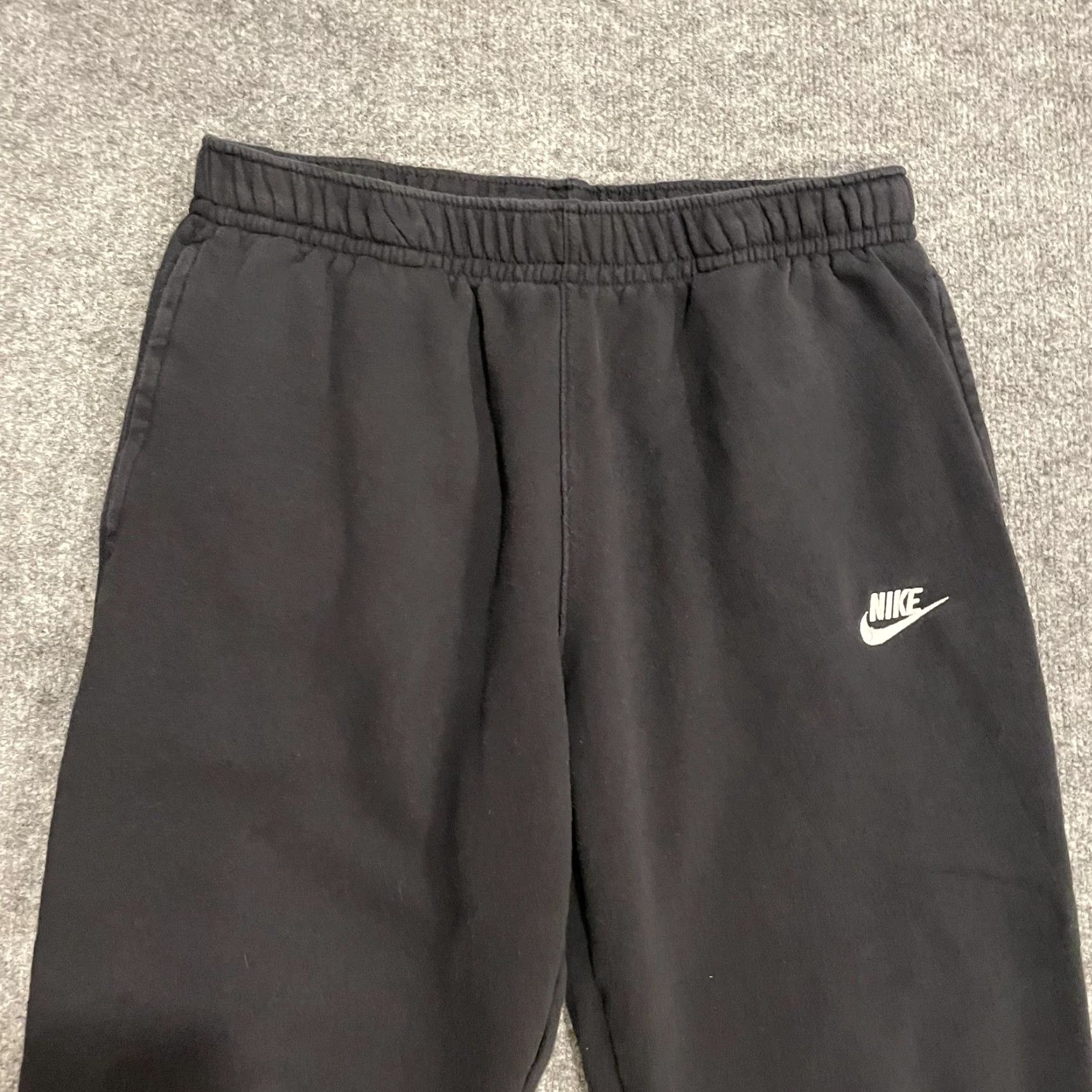 Nike Nike Club Fleece Joggers Sweatpants L Men Black BV2671-010 Size US 33 - 3 Thumbnail