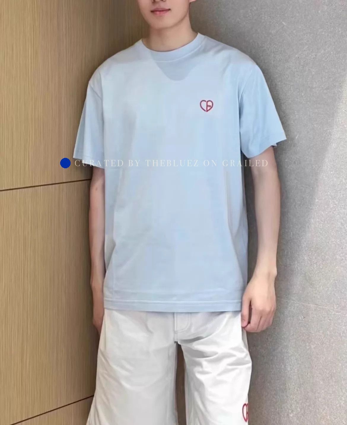 Dior Heart CD Logo Short Sleeve T-Shirt in Gray Size US S / EU 44-46 / 1 - 1 Thumbnail