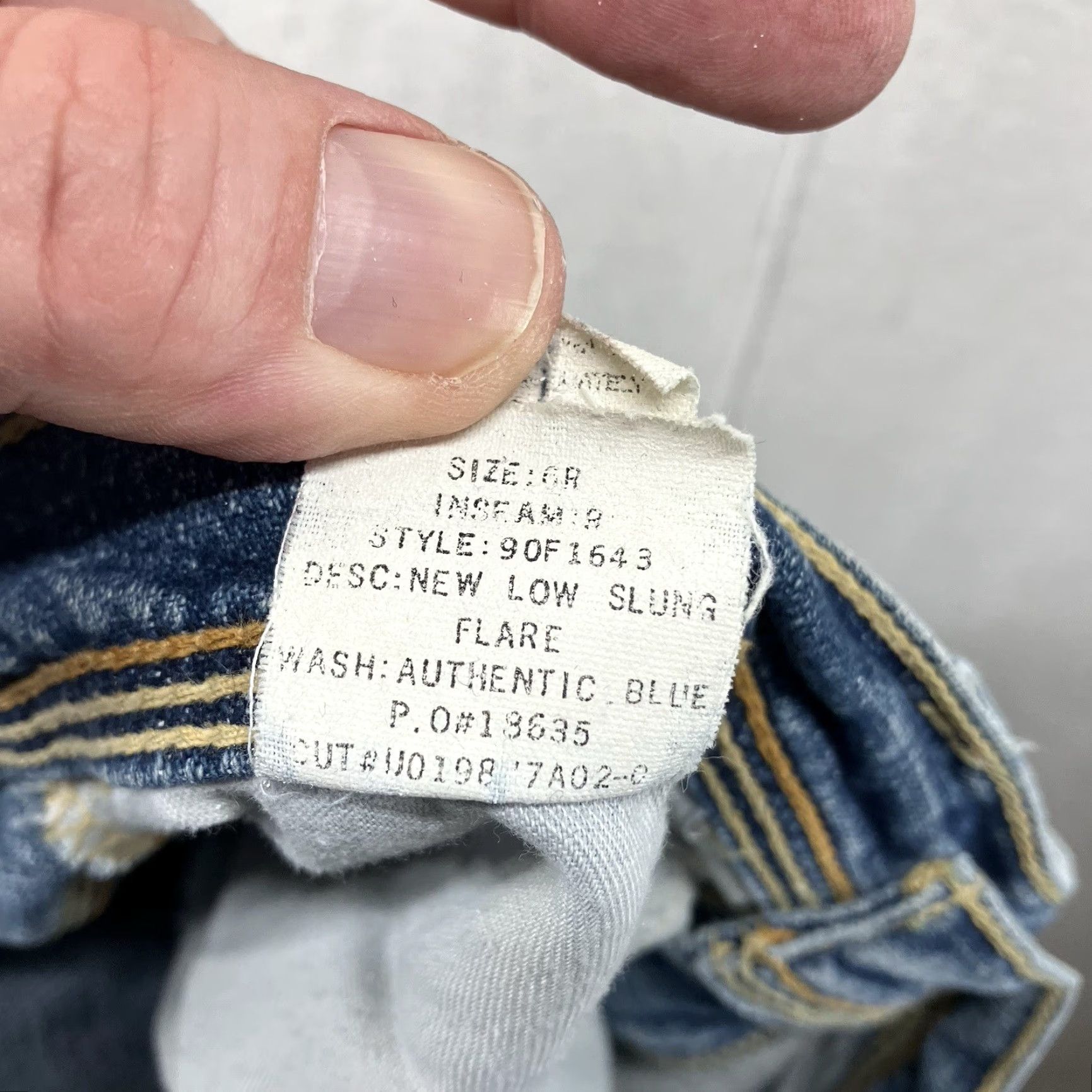 Express VINTAGE Express Jeans Flared Women 6 Regular 30x31 Blue Denim Low Slung y2k Heavy Stitch 5-Pocket Zip Growth Comfort Stretch Size 28" / US 6 / IT 42 - 4 Thumbnail