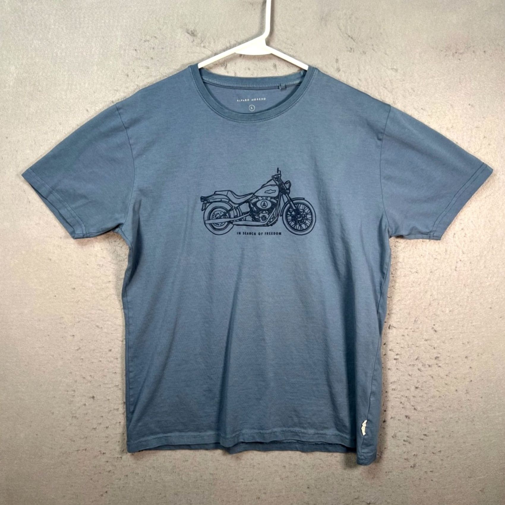 Vintage Alvaro Moreno Mens Large Blue T-Shirt "In Search Of Freedom" Motorcycle Shirt Size US L / EU 52-54 / 3 - 2 Thumbnail