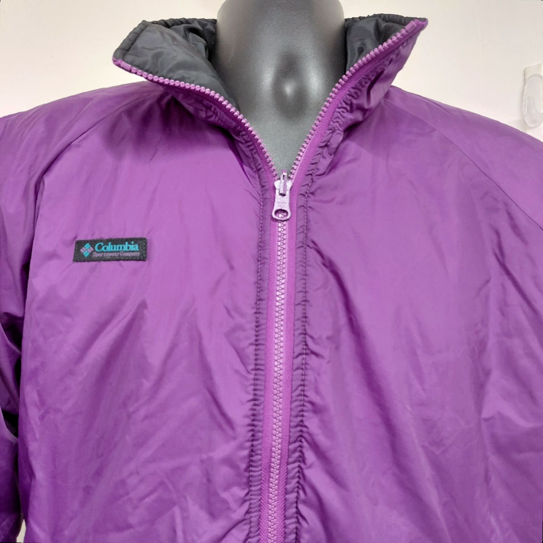 Vintage VINTAGE Columbia Reversible Jacket Mens Size M Purple Black Radial Sleeve Nice Jacket Coat | 90s Theme Size US M / EU 48-50 / 2 - 5 Thumbnail