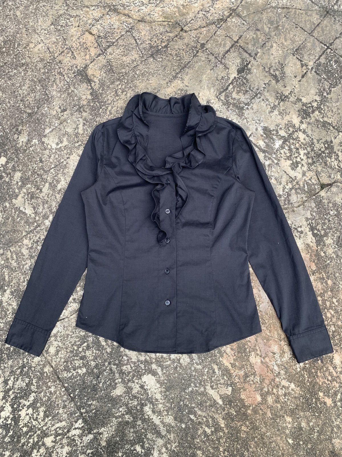 Japanese Brand 2000s Allure De Elle Japan Charcoal Ruffle Button Shirt Size S / US 4 / IT 40 - 1 Thumbnail