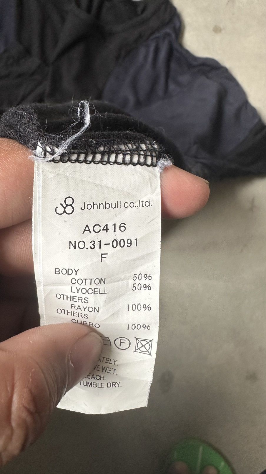 Johnbull VINTAGE JOHNBULL LONGSLEEVE TEE Size US XL / EU 56 / 4 - 5 Thumbnail