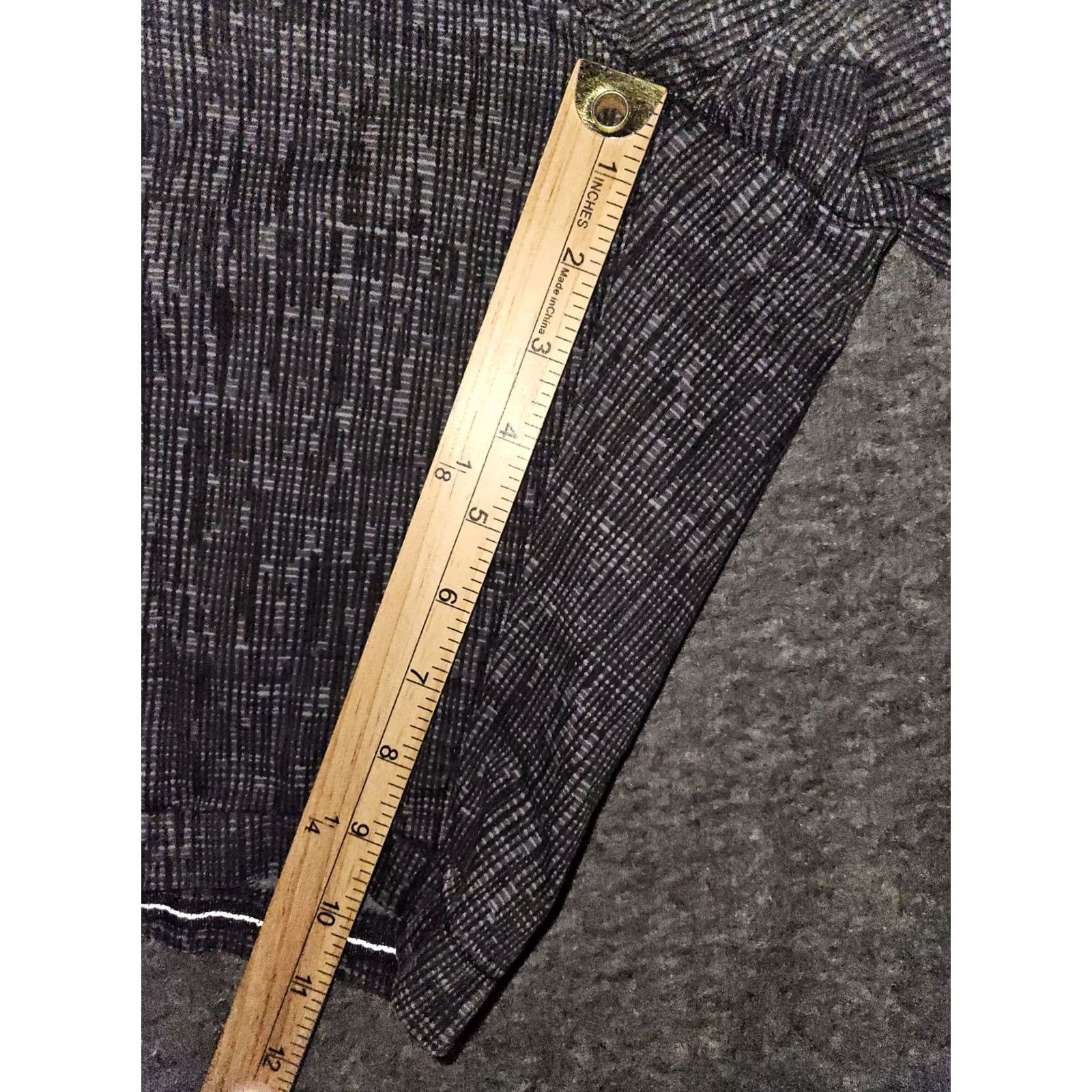 Calvin Klein Calvin Klein Chino Shorts Mens 38 High Rise Gray Flat Front 10 In Inseam Pockets Preppy Casual Regular Mens Size US 38 / EU 54 - 5 Thumbnail