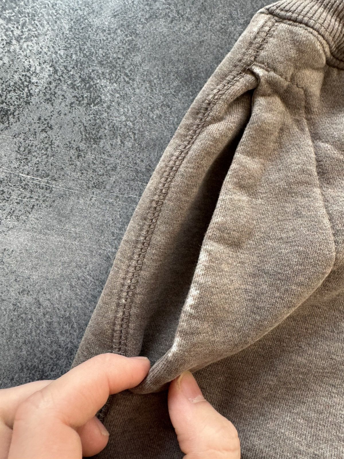 Nike Vintage Nike Swoosh Cotton Baggy Sweatpants Y2K L Size US 34 / EU 50 - 9 Thumbnail