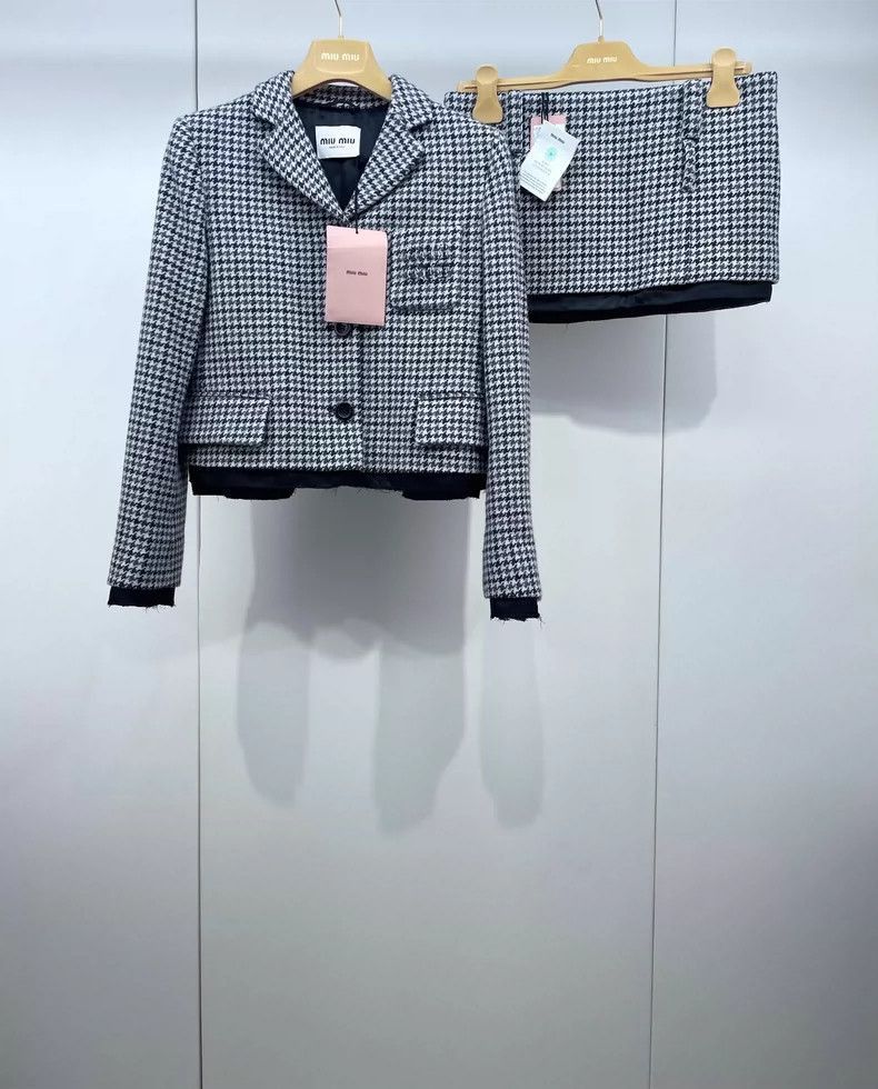 Prada Miu Miu Houndstooth Mini Skirt-2506 Size 35" - 2 Thumbnail