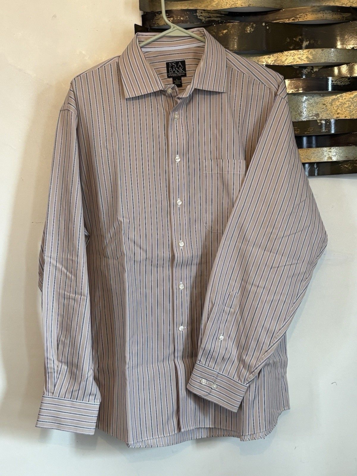Jos. A. Bank Jos A Bank Long Sleeve Button Up Shirt Signature Collection Size US L / EU 52-54 / 3 - 1 Thumbnail